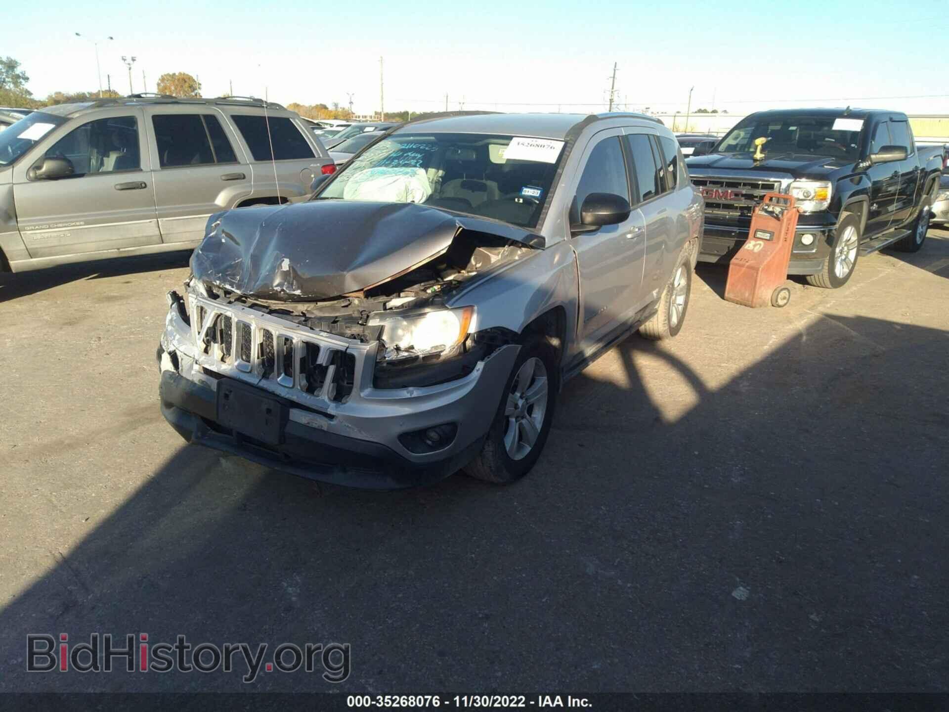 2011 JEEP COMPASS - VIN: 1J4NT1FBXBD192268 - Фото 2