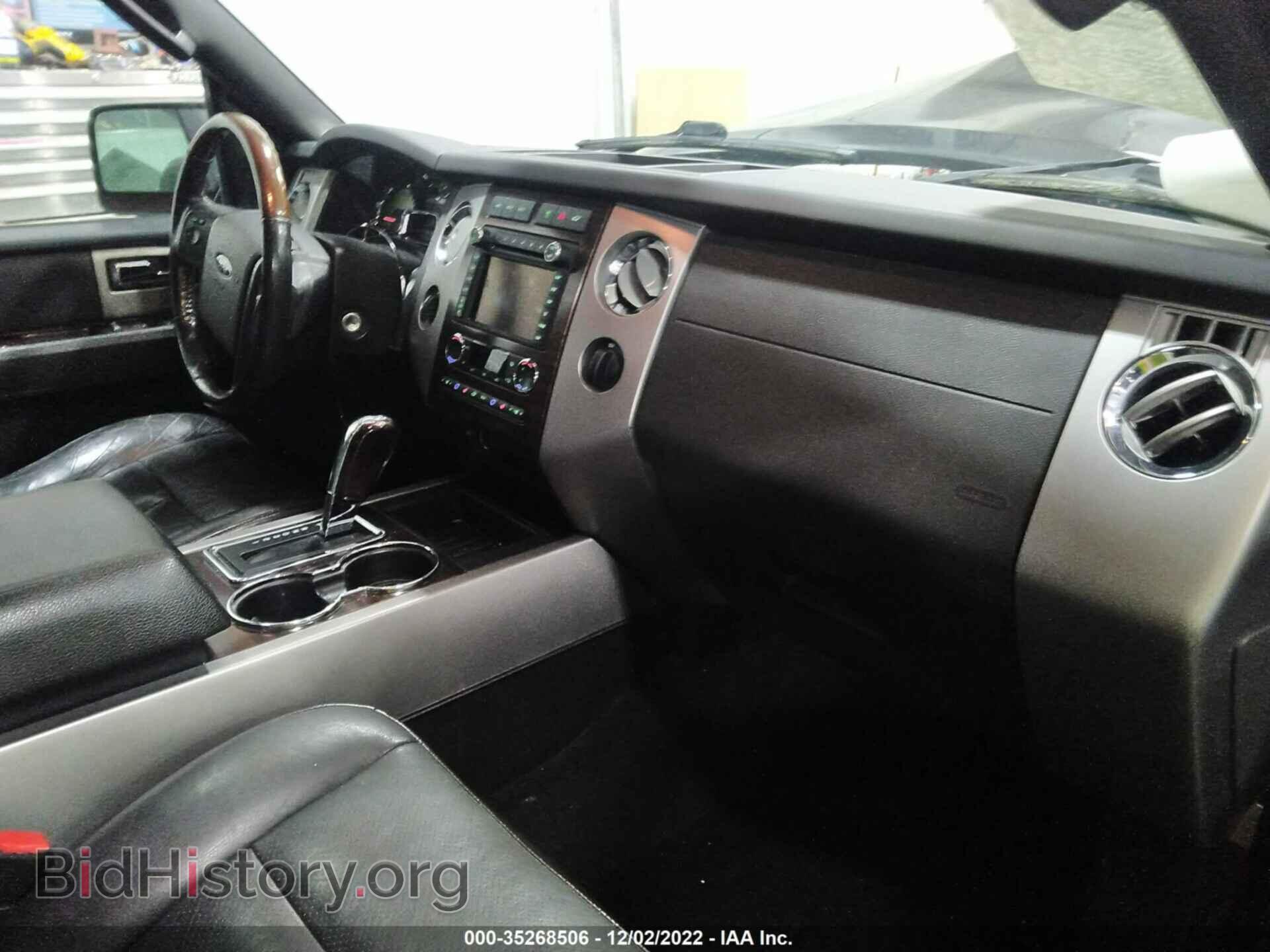2010 FORD EXPEDITION - VIN: 1FMJU2A58AEB51196 - Фото 5