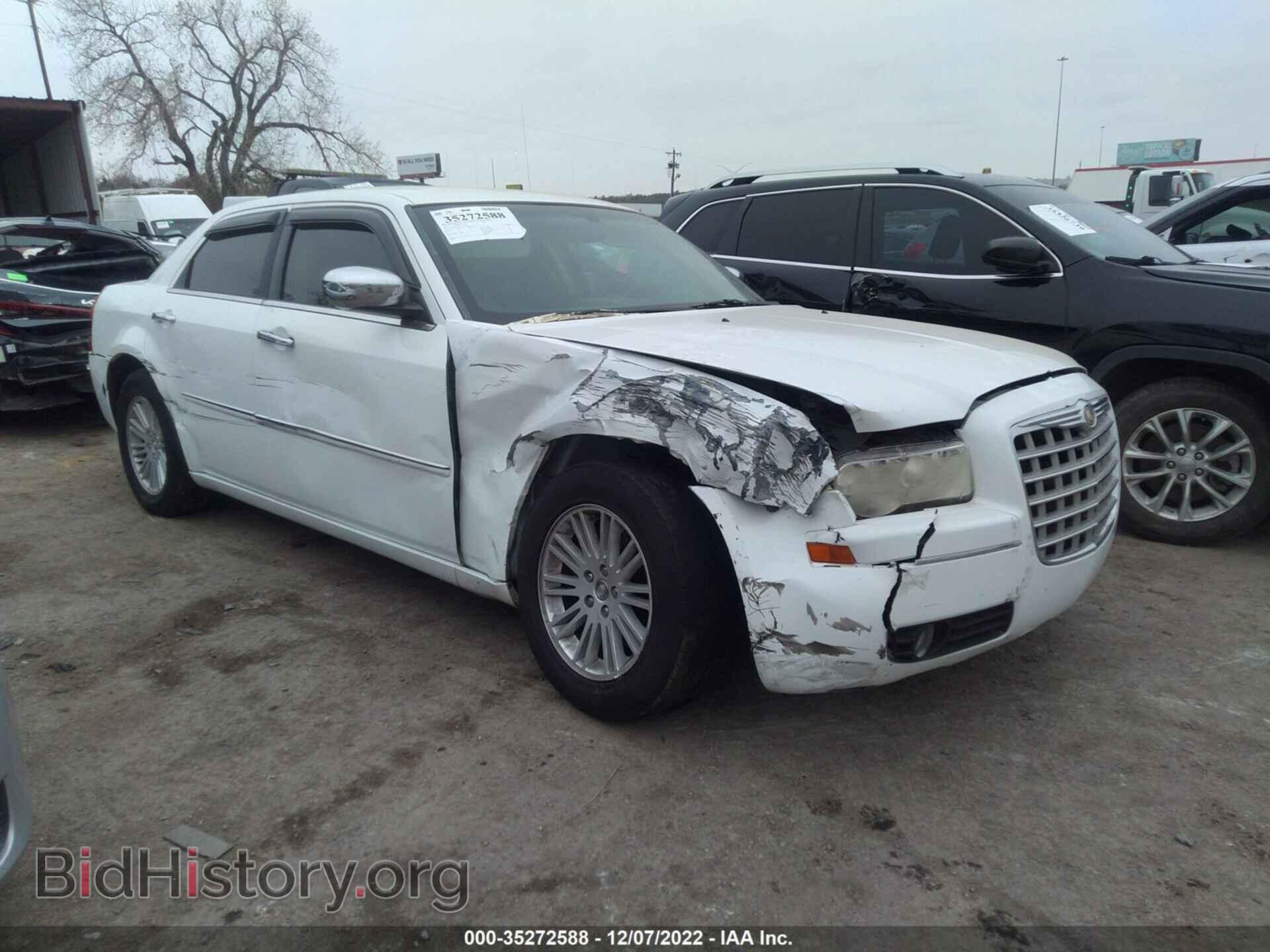 Фотография 2C3CA5CV6AH326143 - CHRYSLER 300 2010