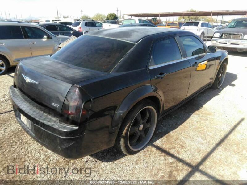 2007 Chrysler 300 (VIN 2C3KA43R47H636731) — photo 4 of 11