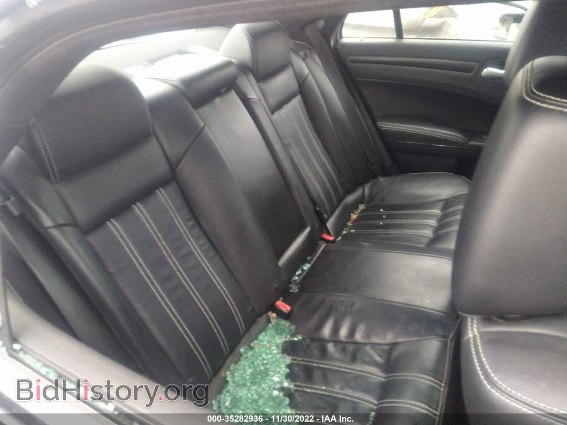 2016 CHRYSLER 300 - VIN: 2C3CCAGG4GH208552 - Photo 8