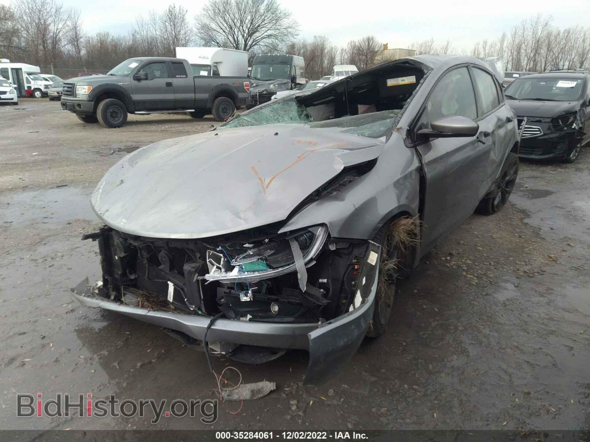 2016 CHRYSLER 200 - VIN: 1C3CCCBB6GN100383 - Фото 2
