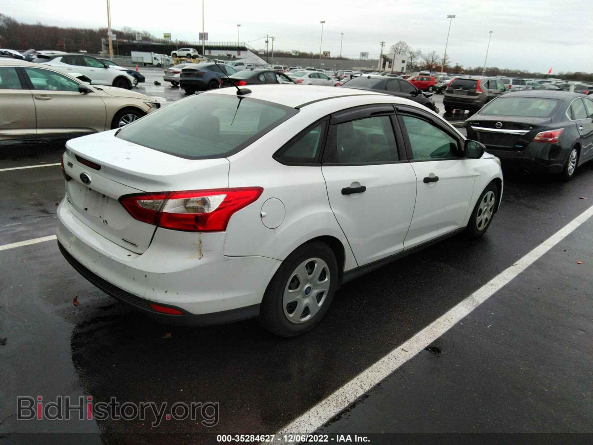 2014 FORD FOCUS - VIN: 1FADP3E26EL272427 - Photo 4