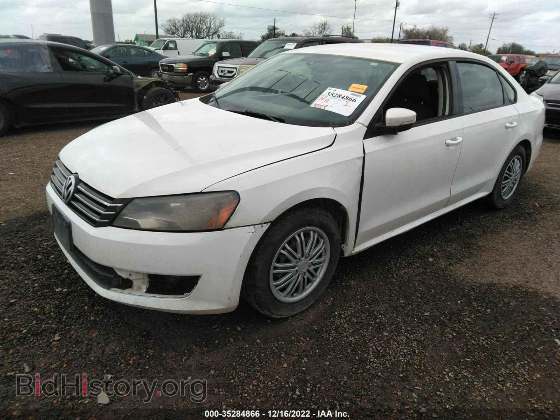 2013 VOLKSWAGEN PASSAT - VIN: 1VWAP7A35DC130357 - Фото 2