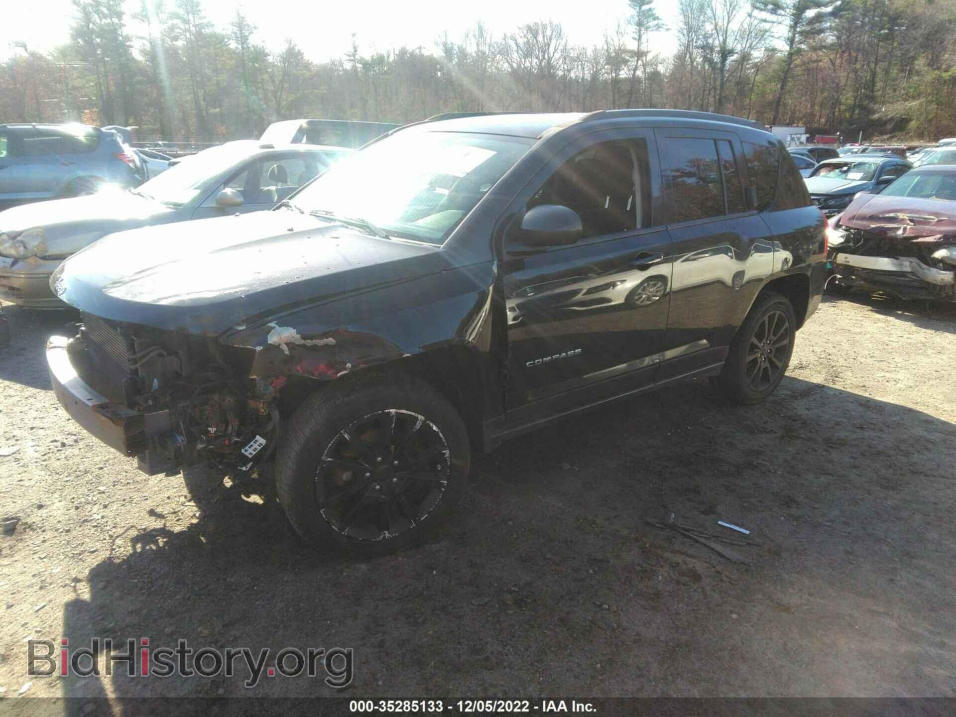 2012 JEEP COMPASS - VIN: 1C4NJDEB6CD687387 - Photo 2