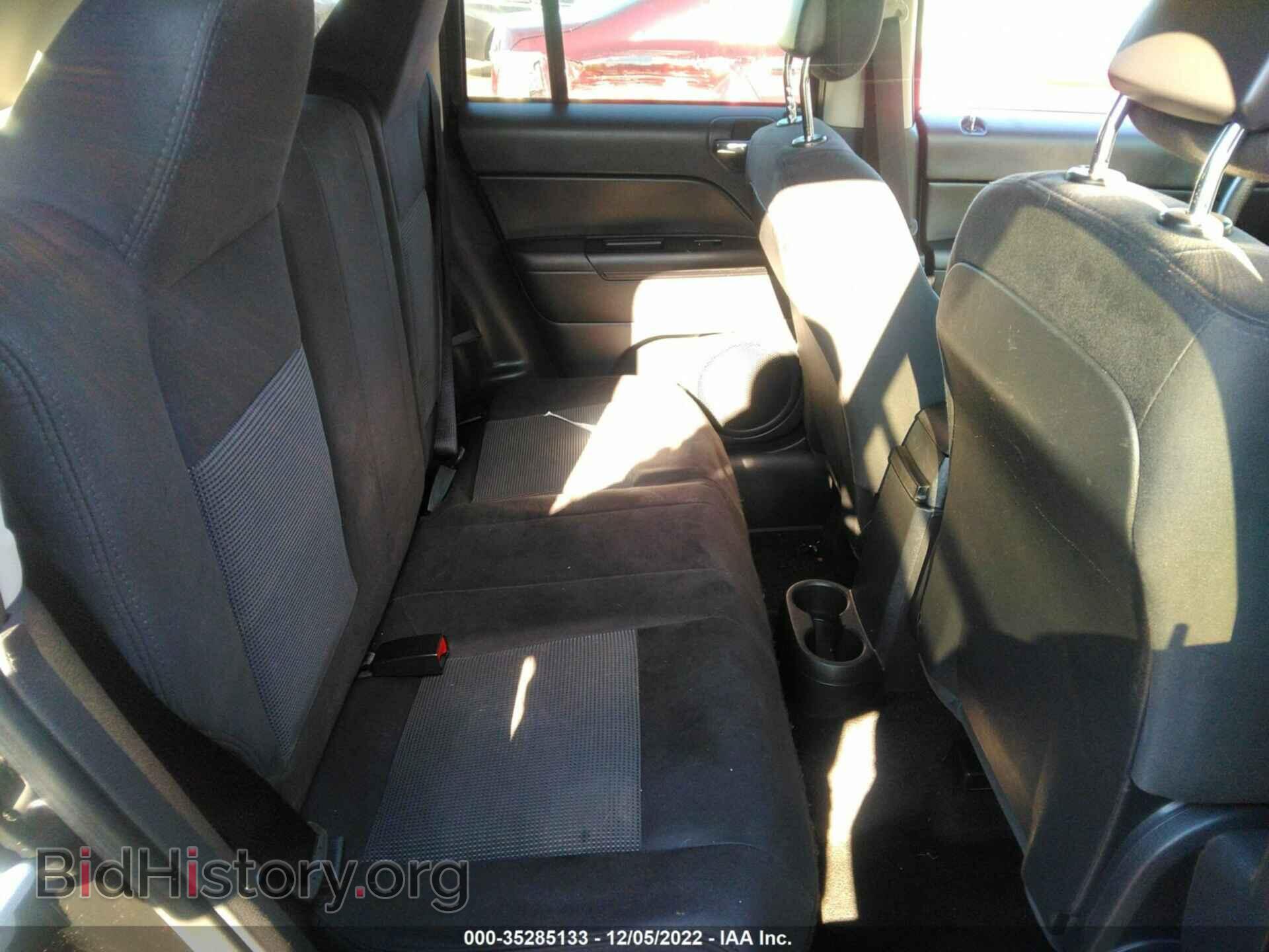 2012 JEEP COMPASS - VIN: 1C4NJDEB6CD687387 - Photo 8