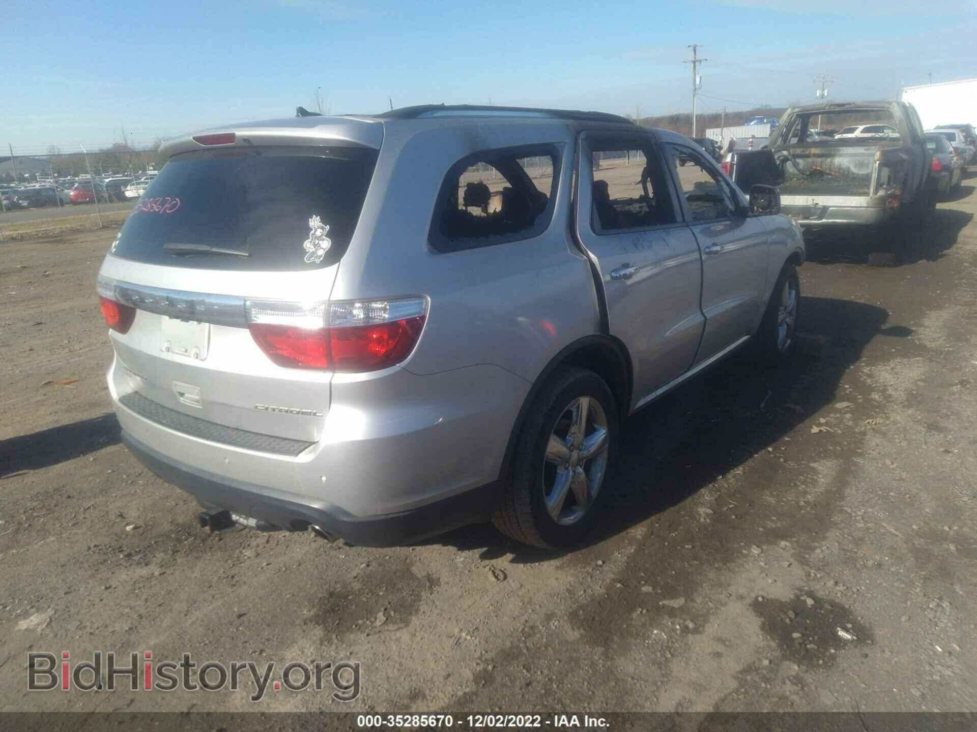 2011 DODGE DURANGO - VIN: 1D4RE5GG2BC712572 - Photo 4