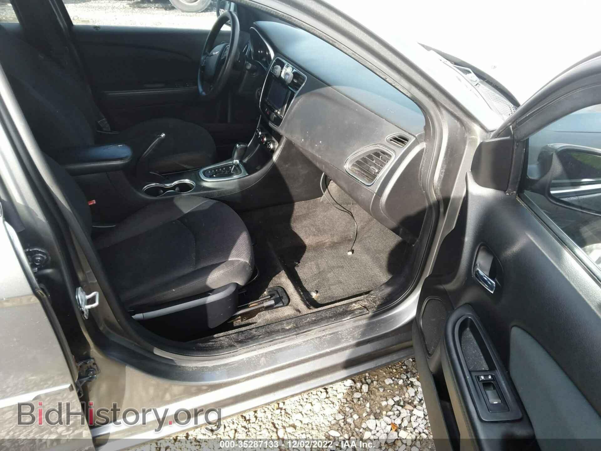 2012 CHRYSLER 200 - VIN: 1C3CCBAB4CN228885 - Photo 5