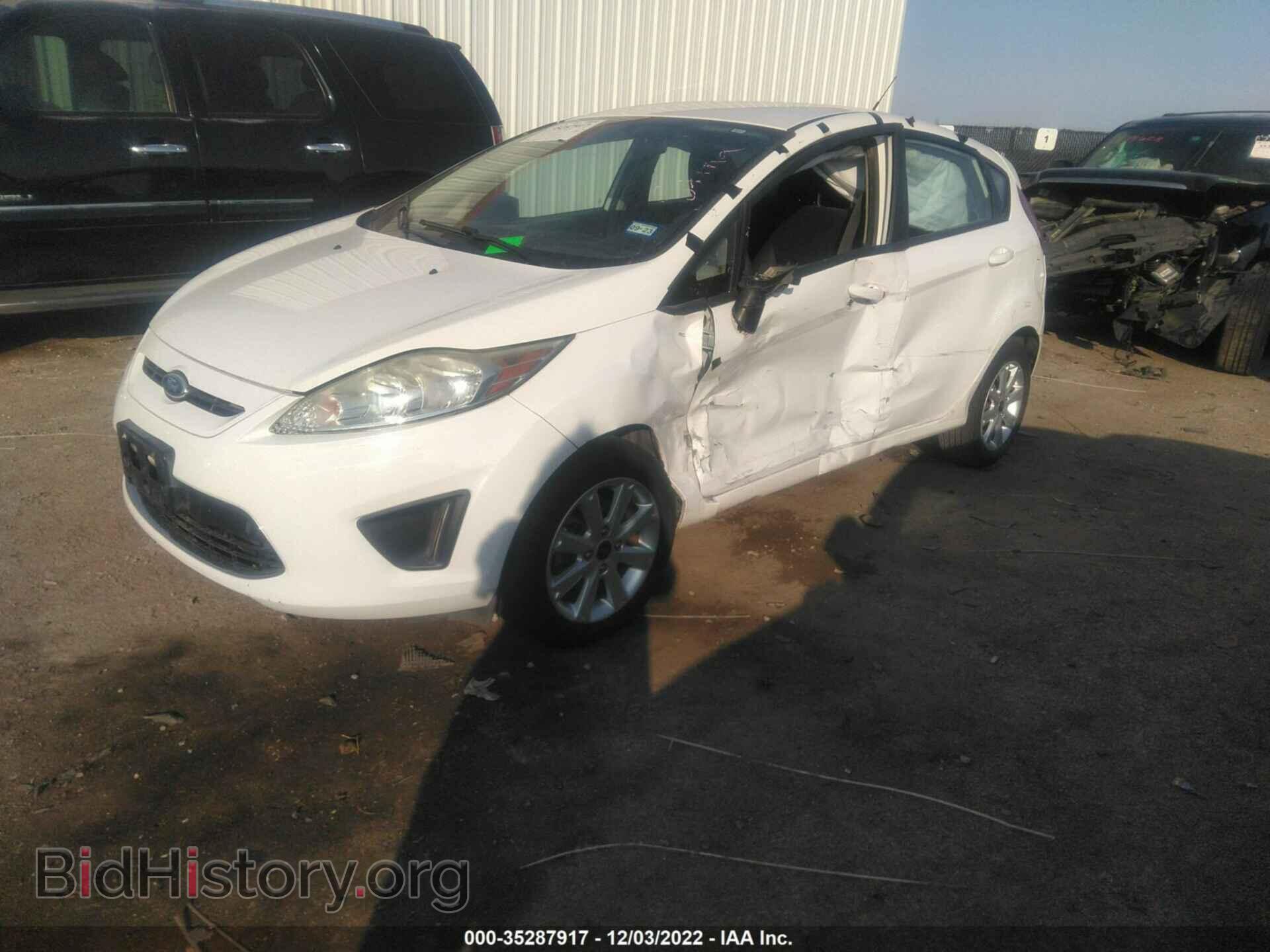 2011 FORD FIESTA - VIN: 3FADP4EJ9BM132363 - Фото 2