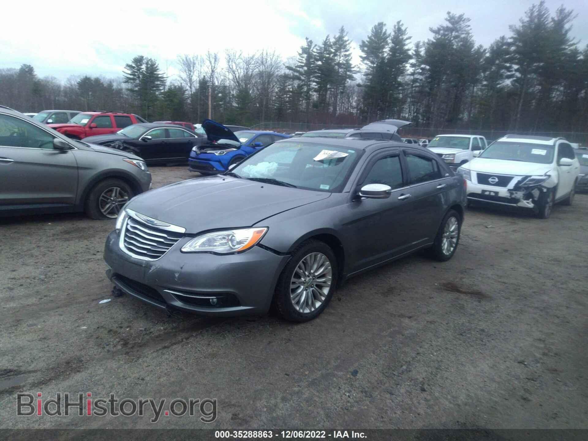 2012 CHRYSLER 200 - VIN: 1C3CCBCG4CN121103 - Фото 2