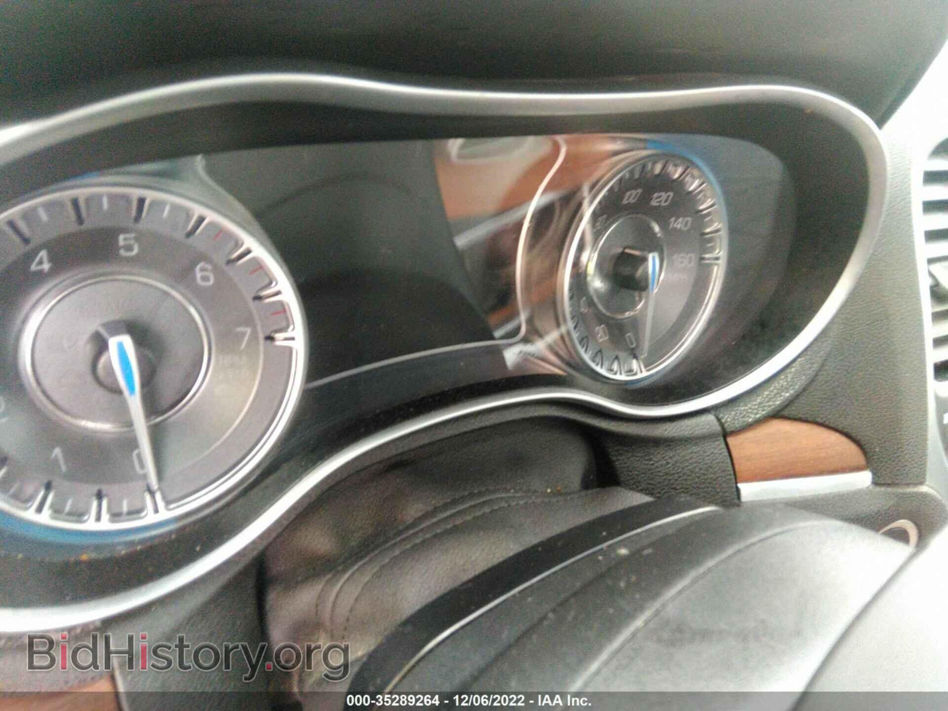 2016 CHRYSLER 300 - VIN: 2C3CCAPT3GH295728 - Фото 7
