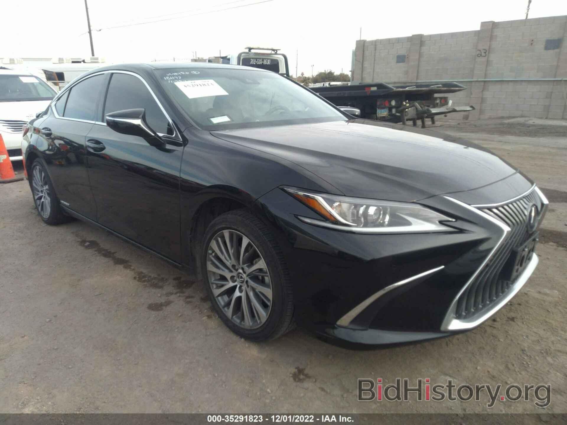 Photo 58ADA1C15MU003391 - LEXUS ES 2021