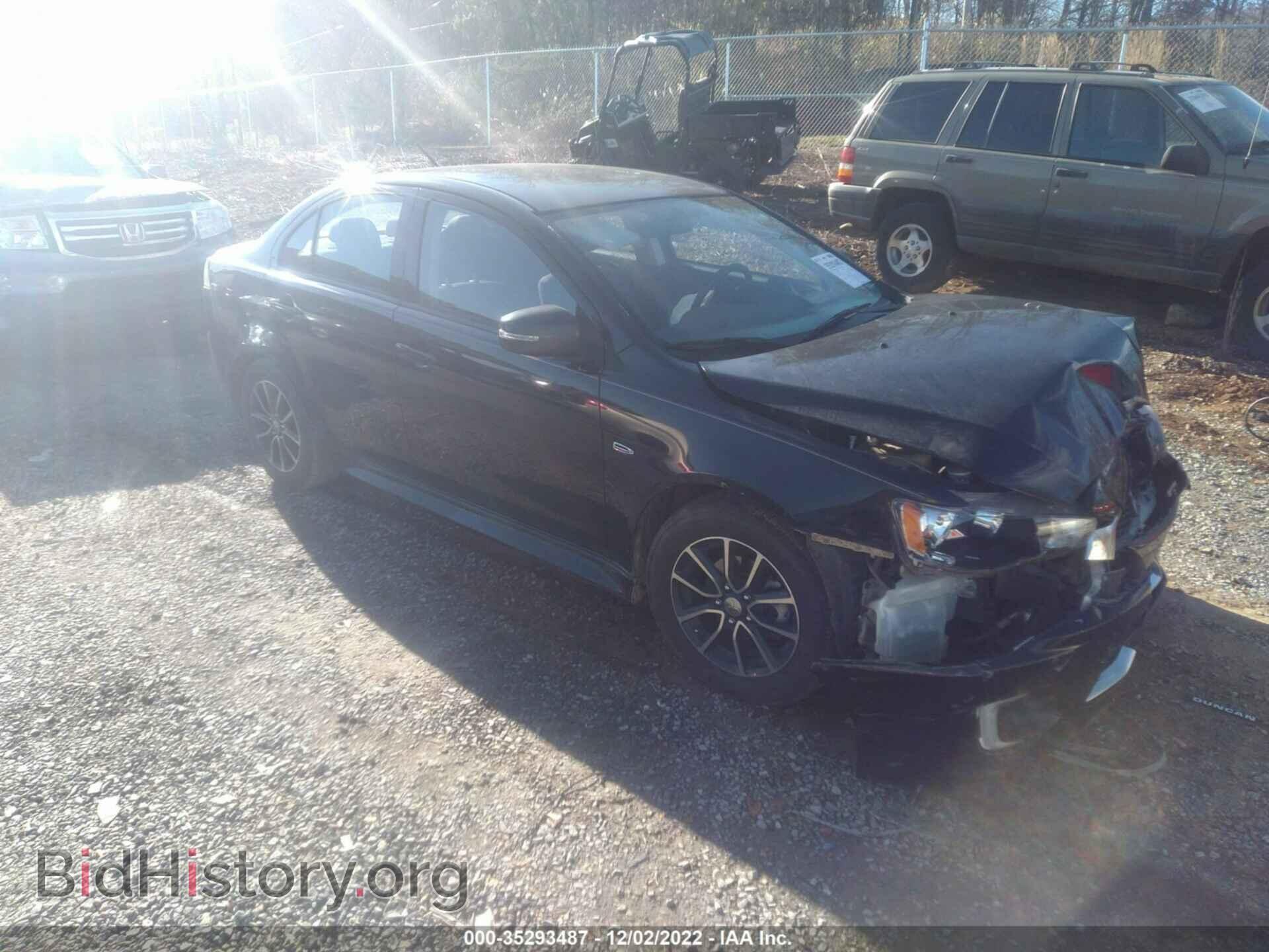 Photo JA32U2FU6HU004818 - MITSUBISHI LANCER 2017