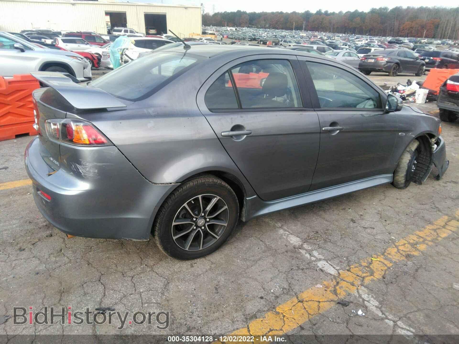 2017 MITSUBISHI LANCER - VIN: JA32U2FU9HU007373 - Фото 4