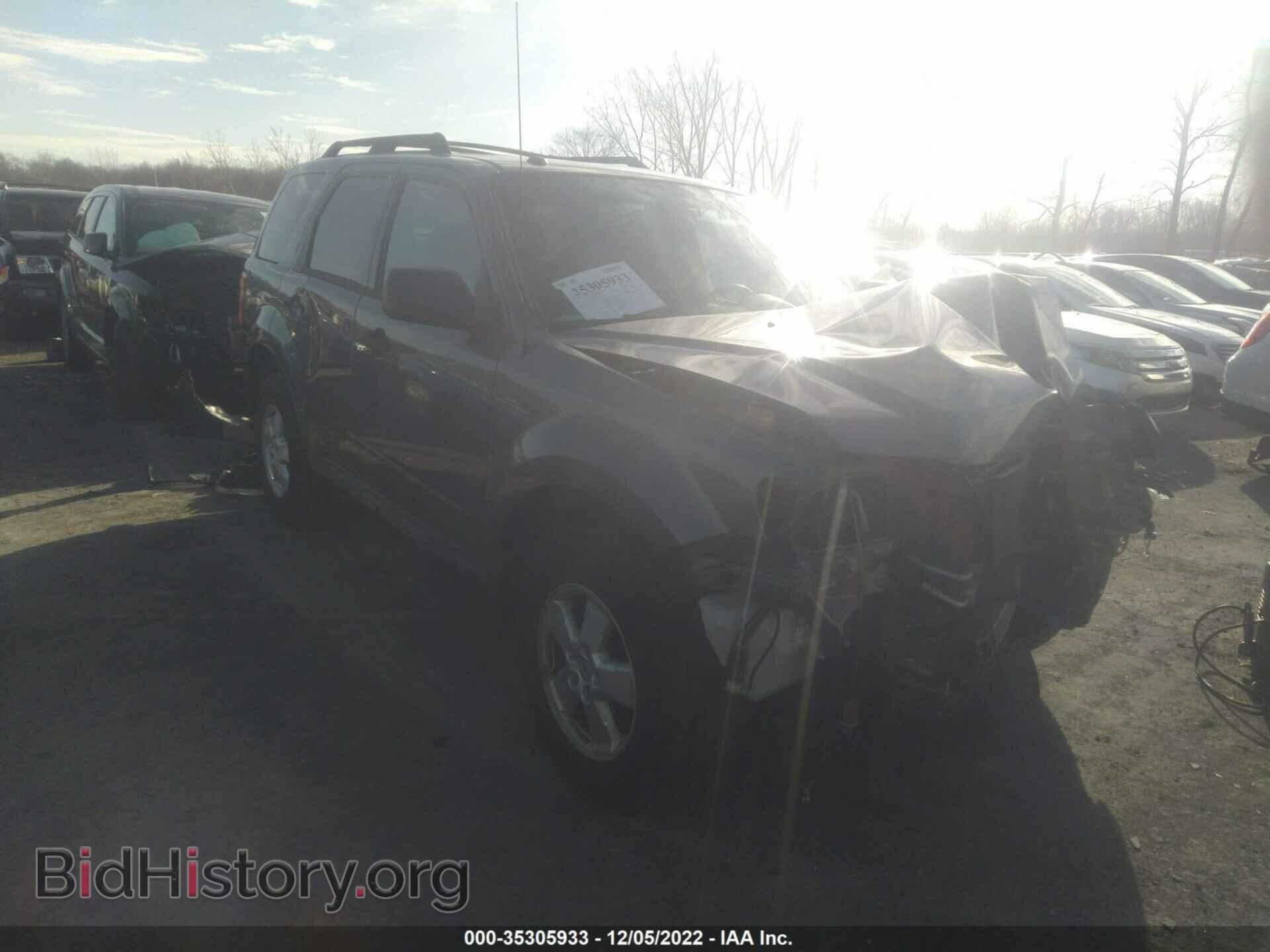 Фотография 1FMCU0DG7AKC71664 - FORD ESCAPE 2010