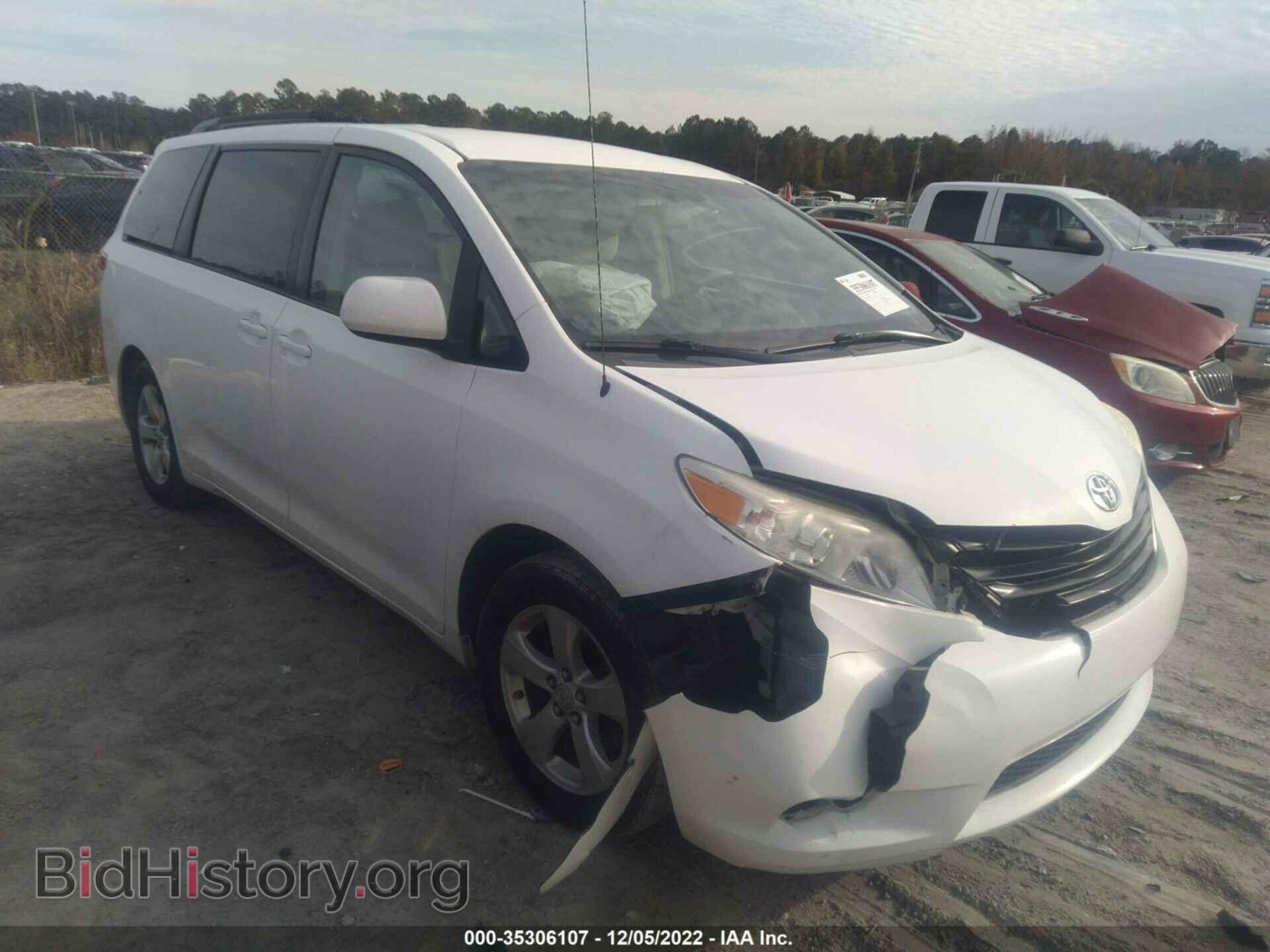 Фотография 5TDKK3DC0CS195737 - TOYOTA SIENNA 2012