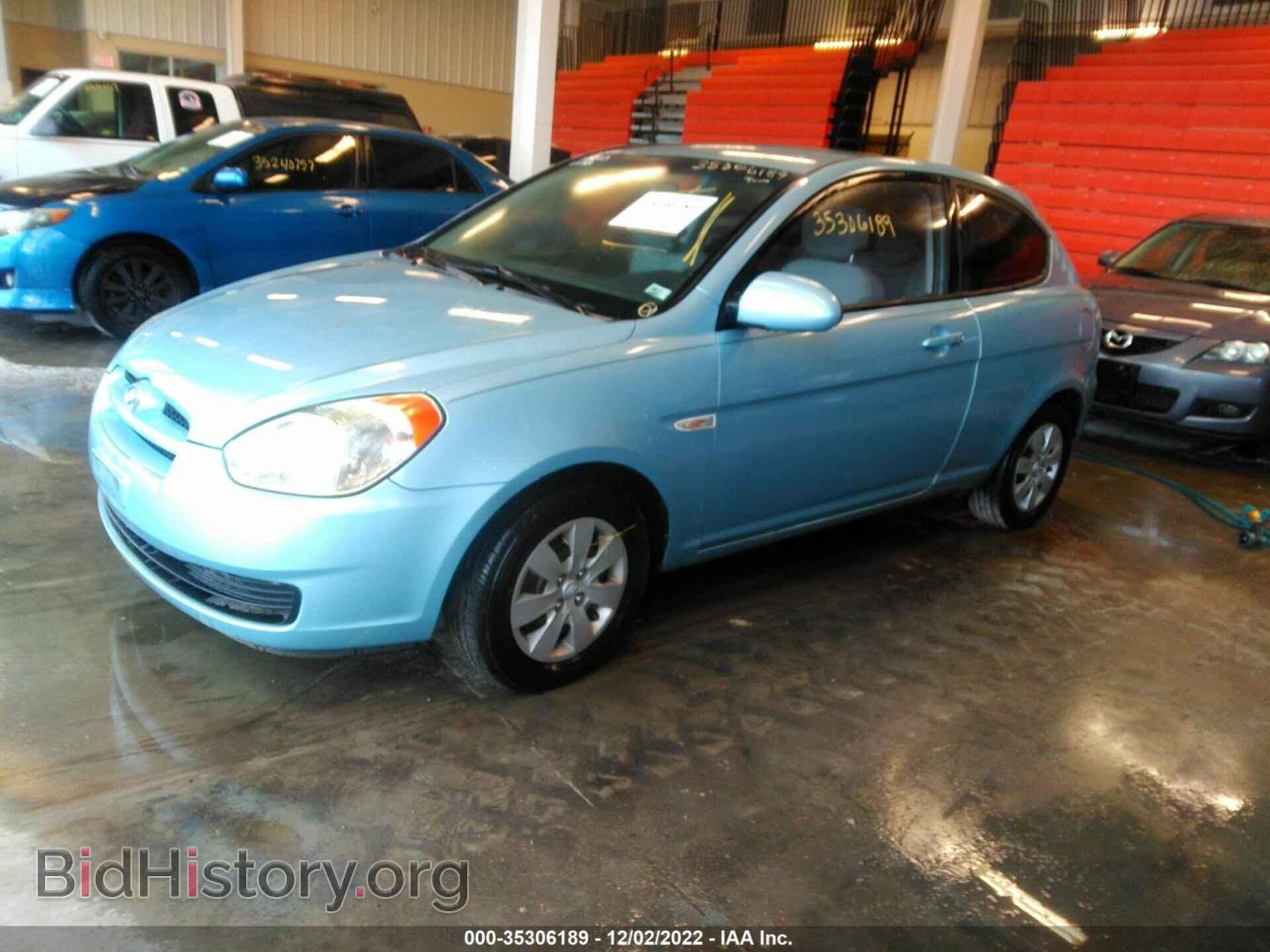 2008 HYUNDAI ACCENT - VIN: KMHCM36C68U073653 - Фото 2