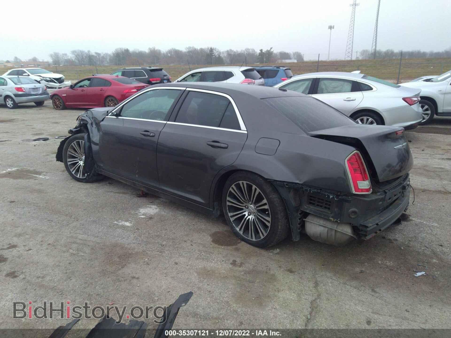 2014 CHRYSLER 300 - VIN: 2C3CCABG5EH136118 - Фото 3