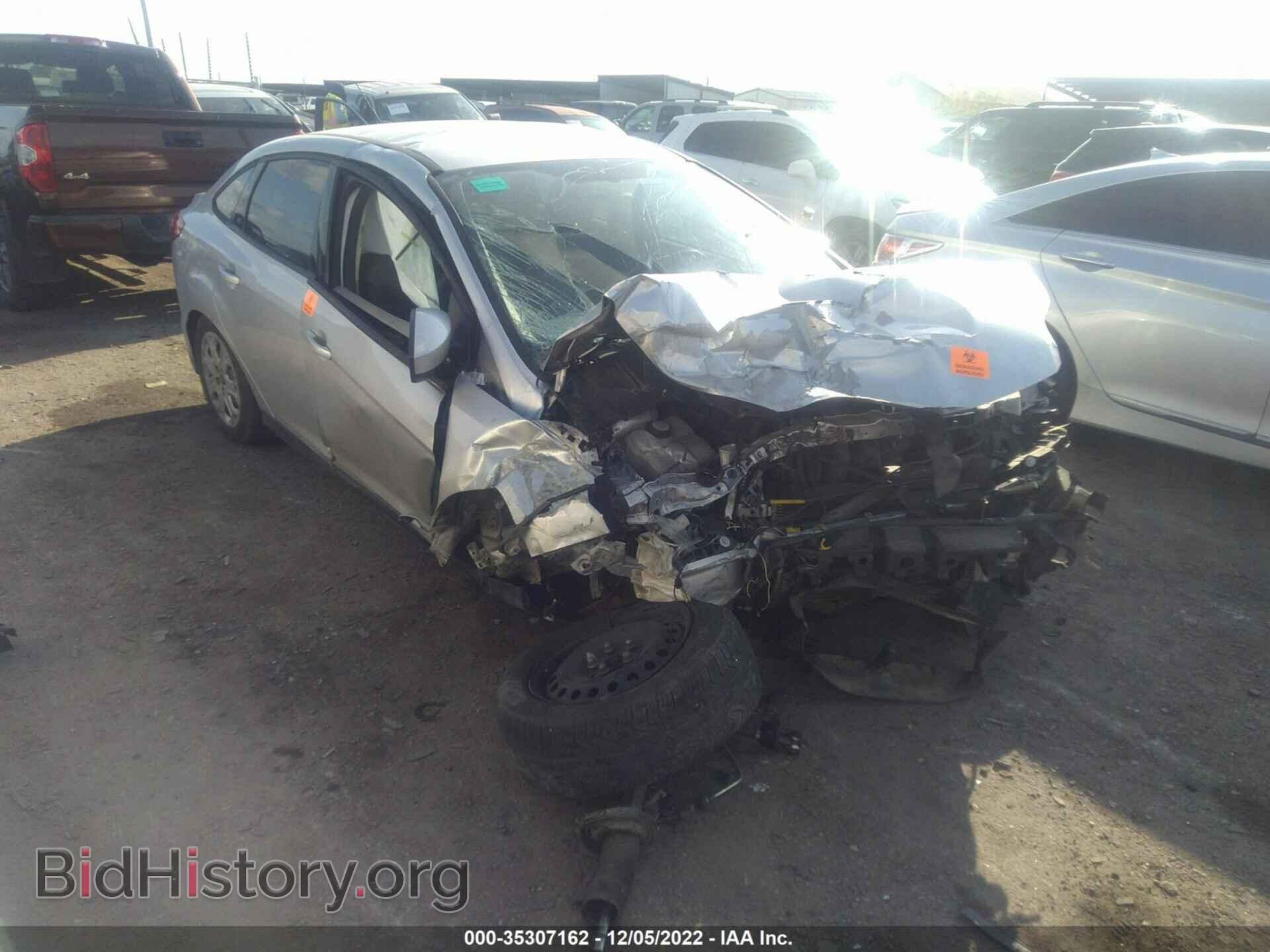 Фотография 1FAHP3F28CL329613 - FORD FOCUS 2012
