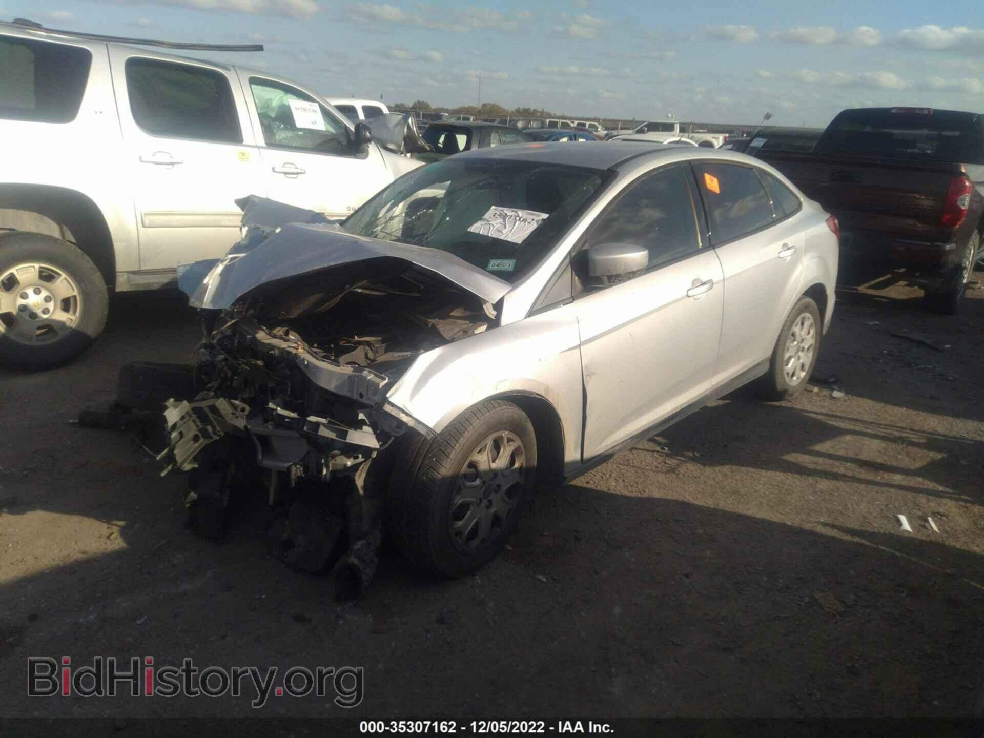 2012 FORD FOCUS - VIN: 1FAHP3F28CL329613 - Фото 2