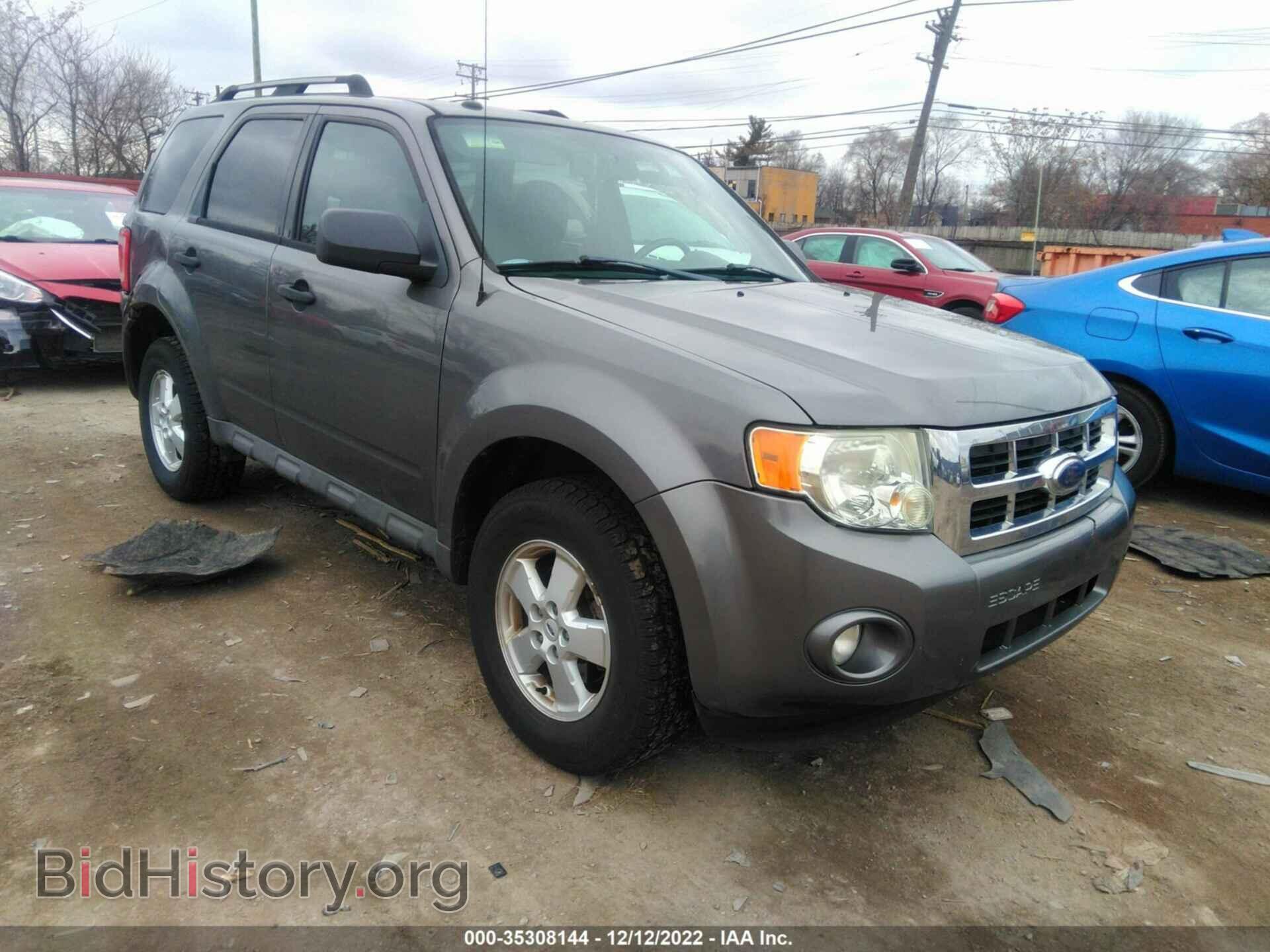Фотография 1FMCU03739KB71509 - FORD ESCAPE 2009