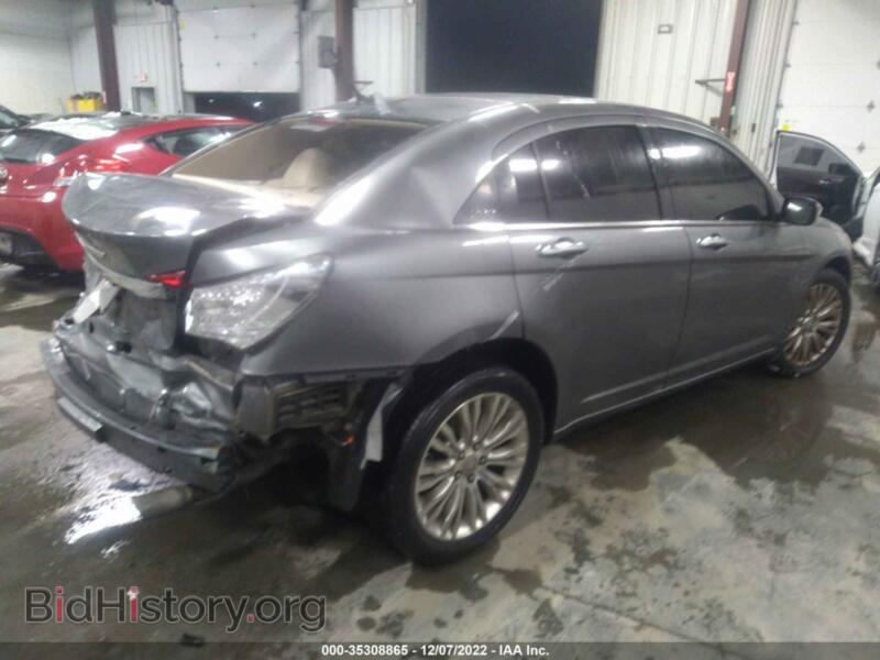 2011 Chrysler 200 (VIN 1C3BC2FGXBN618811) — photo 4 of 12