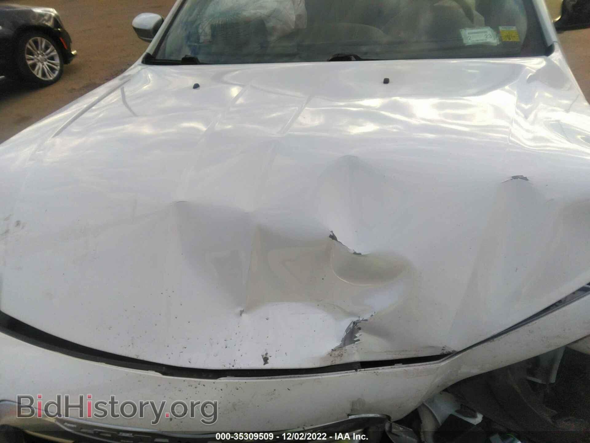 2013 CHRYSLER 300 - VIN: 2C3CCASG3DH529291 - Фото 10