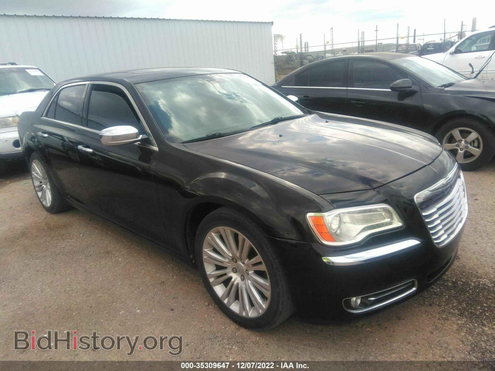 Photo 2C3CCAETXDH708274 - CHRYSLER 300 2013