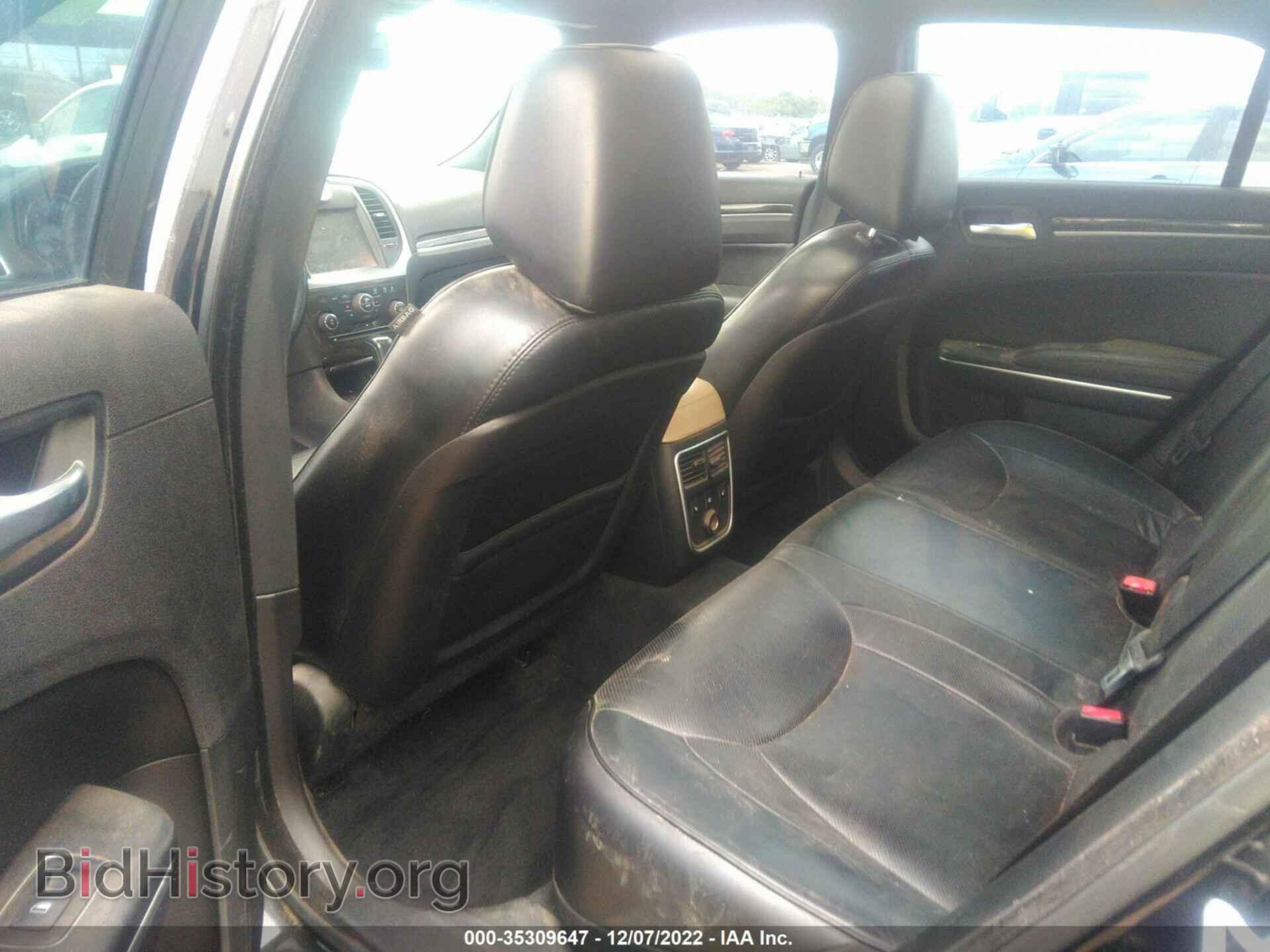 2013 CHRYSLER 300 - VIN: 2C3CCAETXDH708274 - Фото 8
