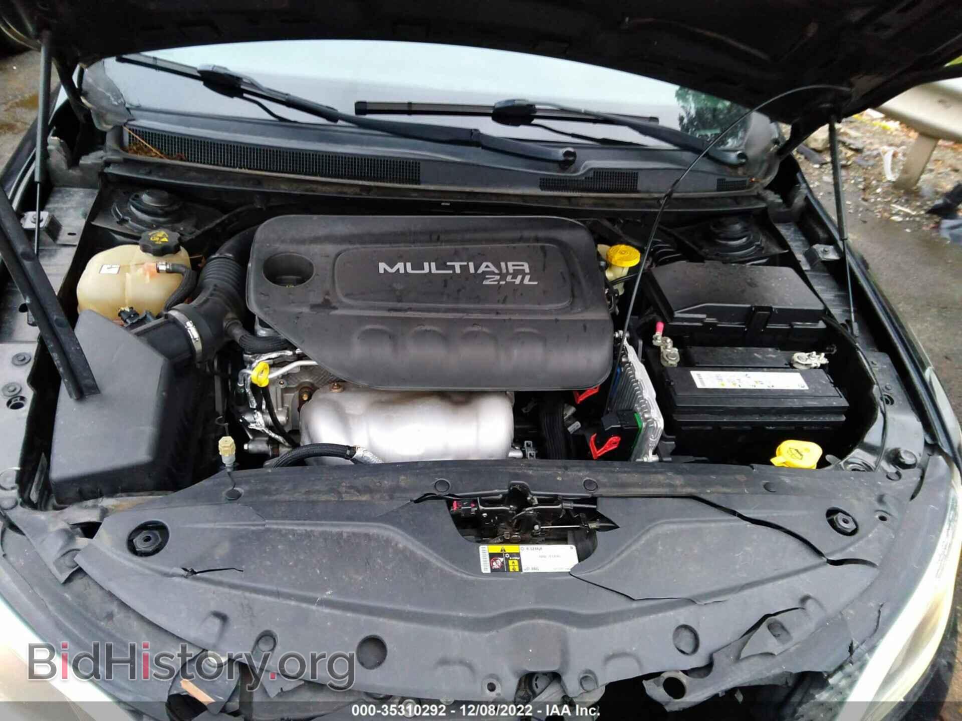 2015 CHRYSLER 200 - VIN: 1C3CCCCB5FN603772 - Фото 10