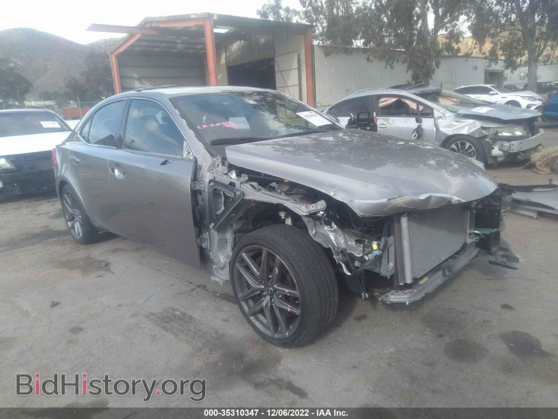 Photo JTHBZ1D22J5032001 - LEXUS IS 2018