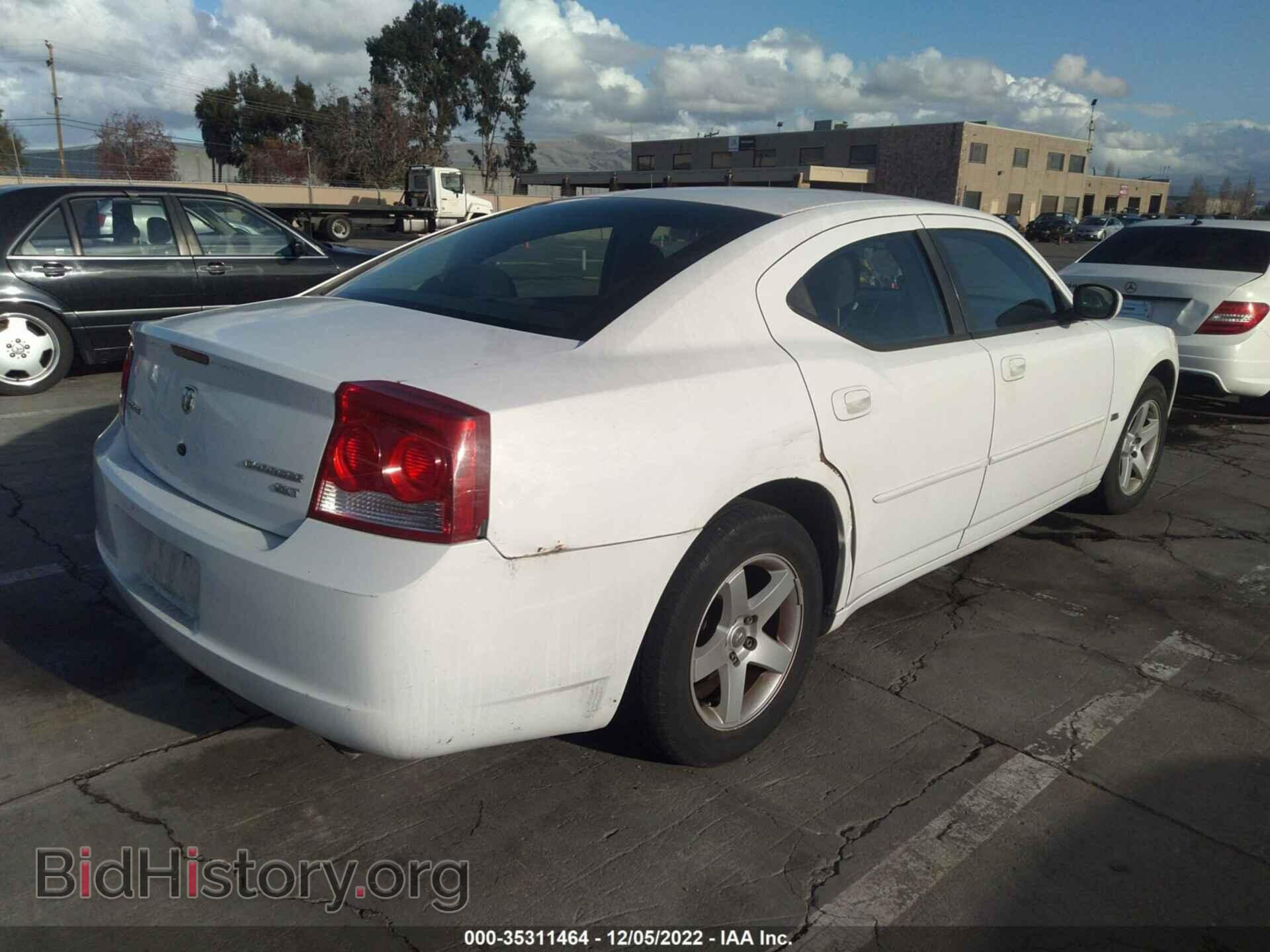 2010 DODGE CHARGER - VIN: 2B3CA3CV6AH309733 - Фото 4