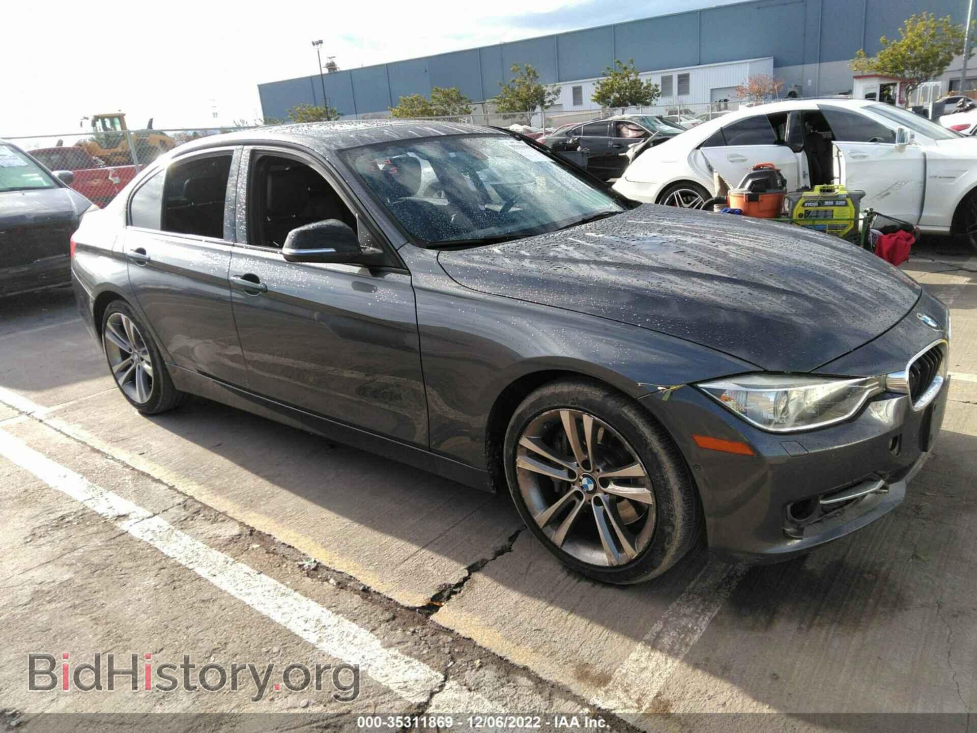 Photo WBA3B9C57DF586571 - BMW 3 SERIES 2013