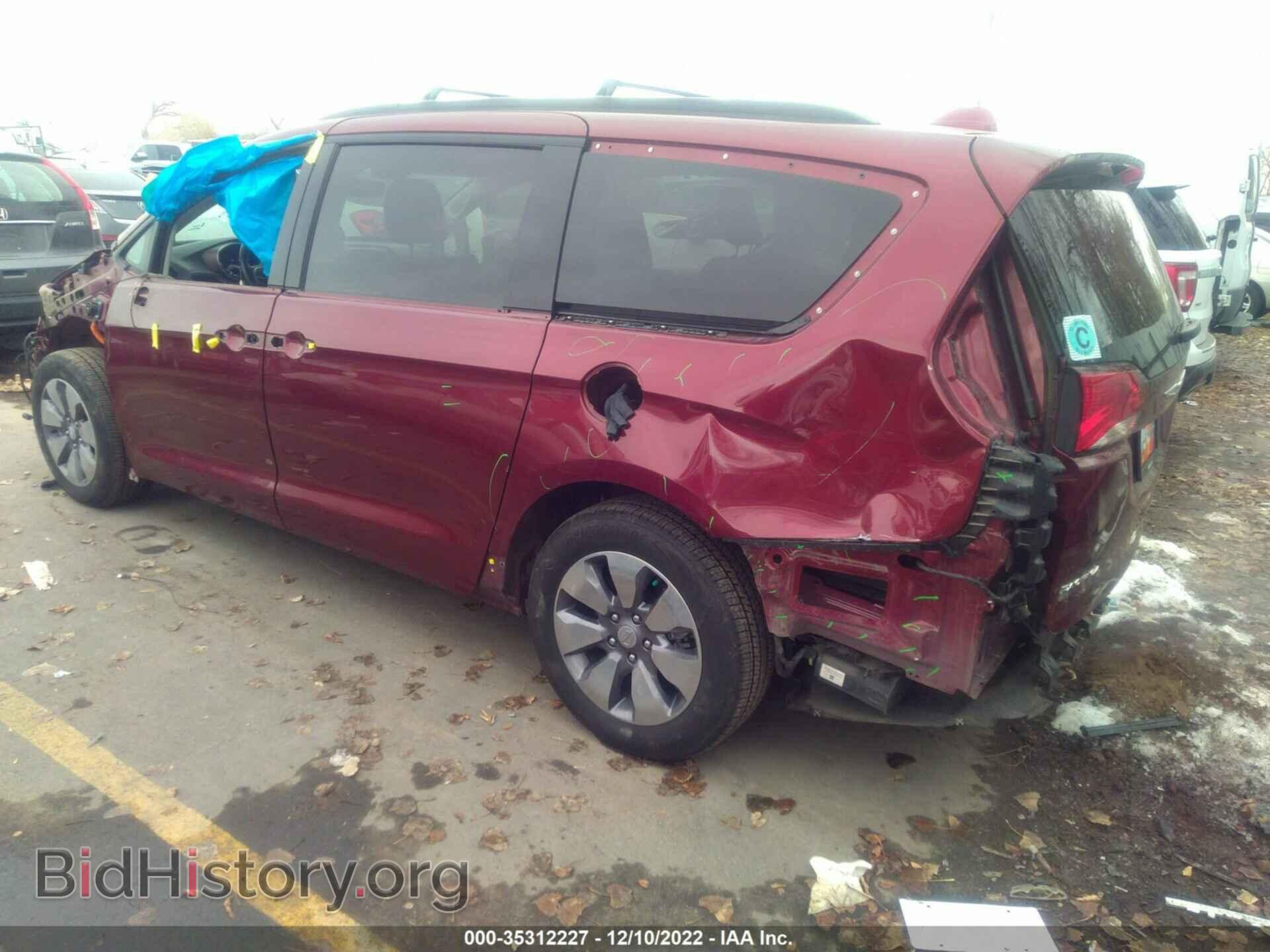 2018 CHRYSLER PACIFICA - VIN: 2C4RC1L71JR359331 - Фото 3