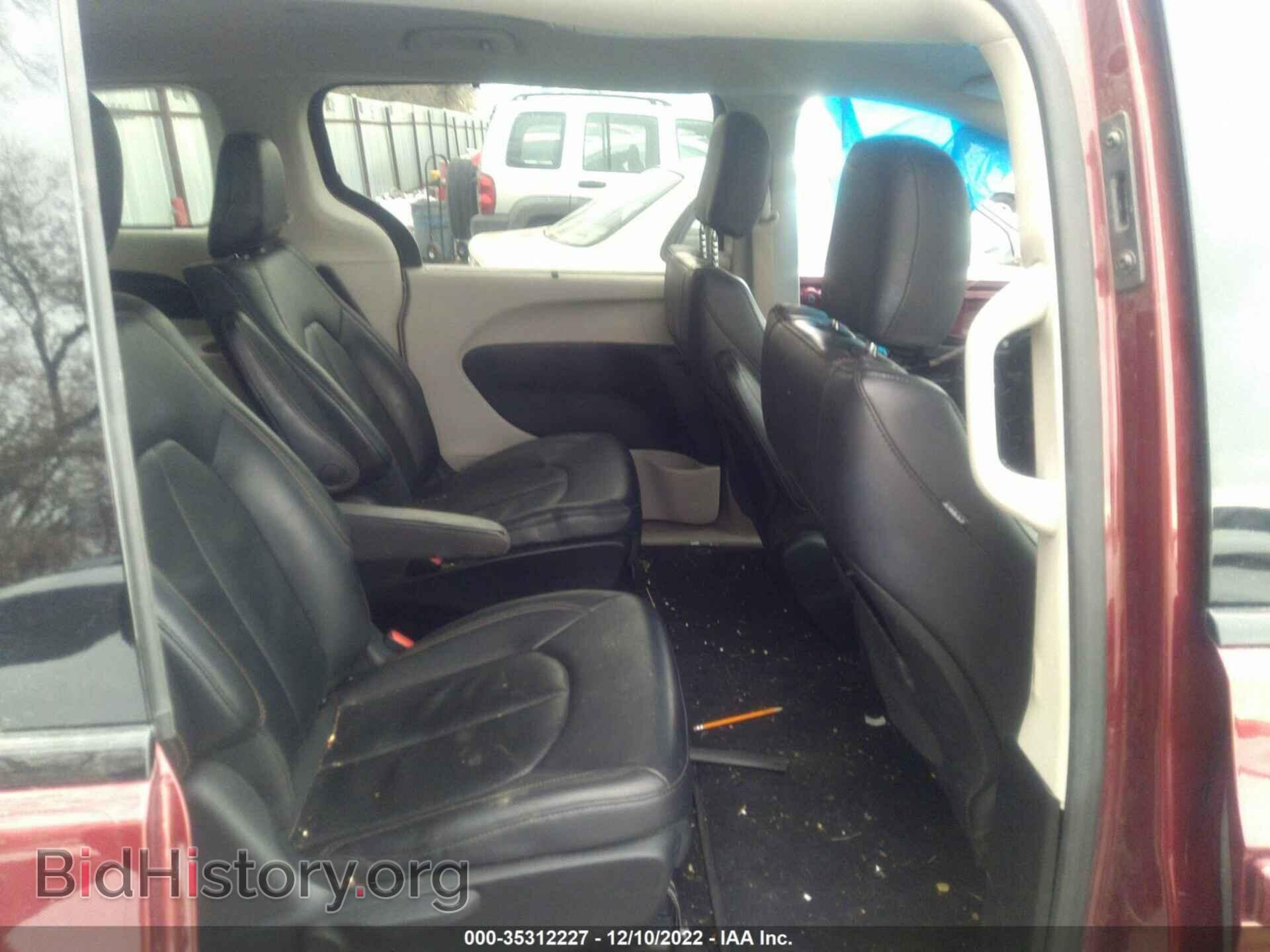 2018 CHRYSLER PACIFICA - VIN: 2C4RC1L71JR359331 - Фото 8