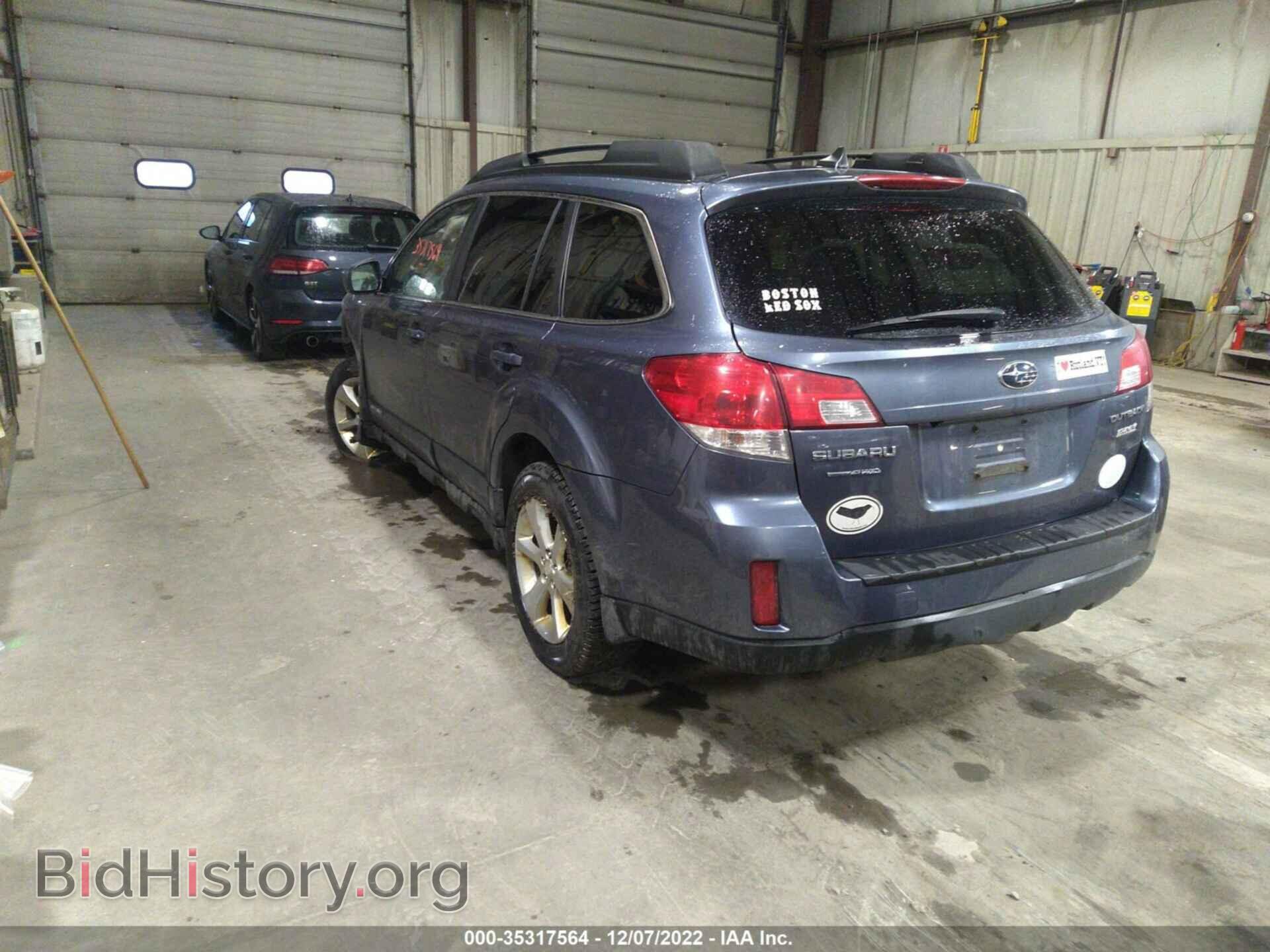 2014 SUBARU OUTBACK - VIN: 4S4BRBLCXE3263517 - Фото 3