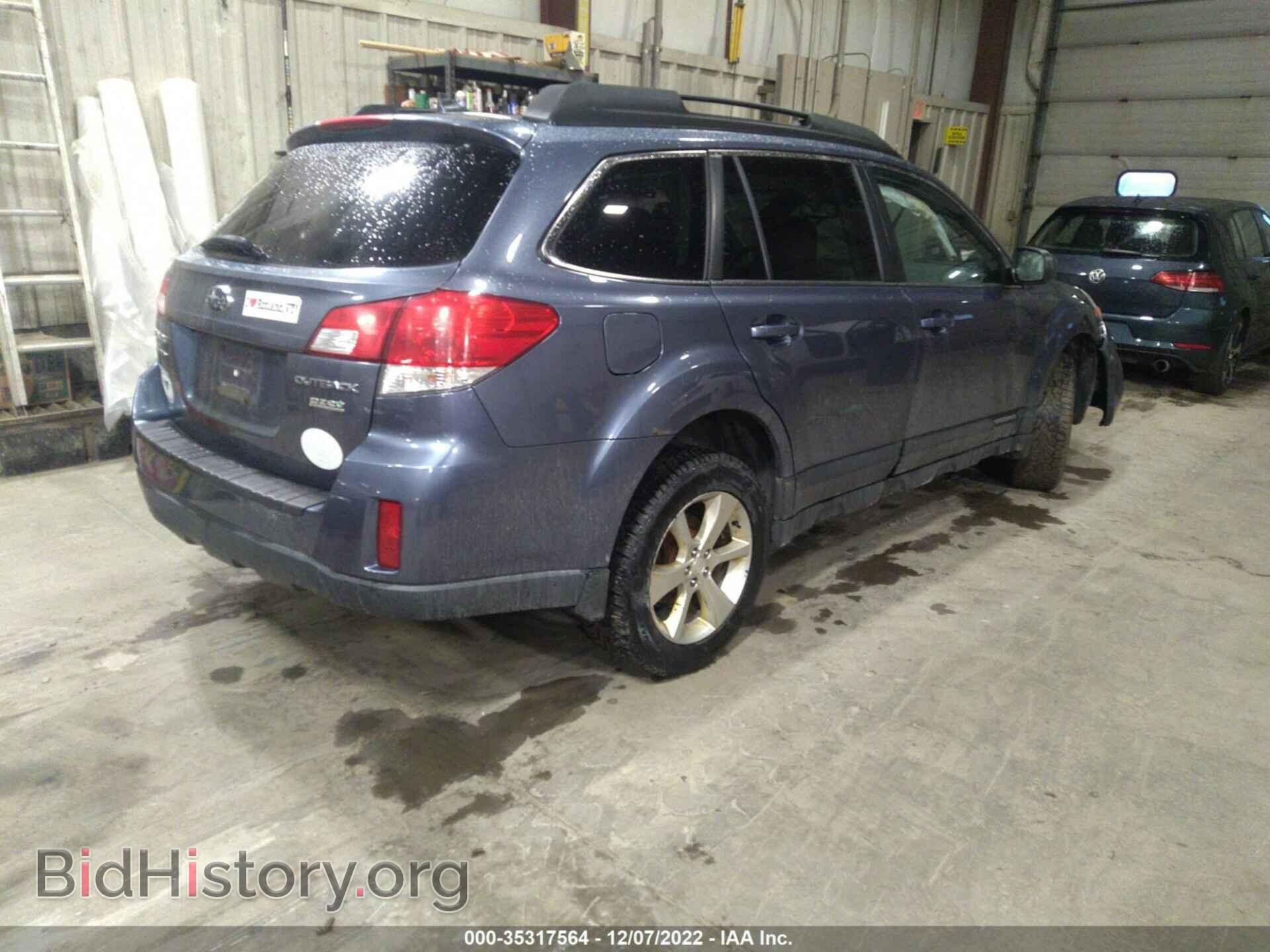 2014 SUBARU OUTBACK - VIN: 4S4BRBLCXE3263517 - Фото 4