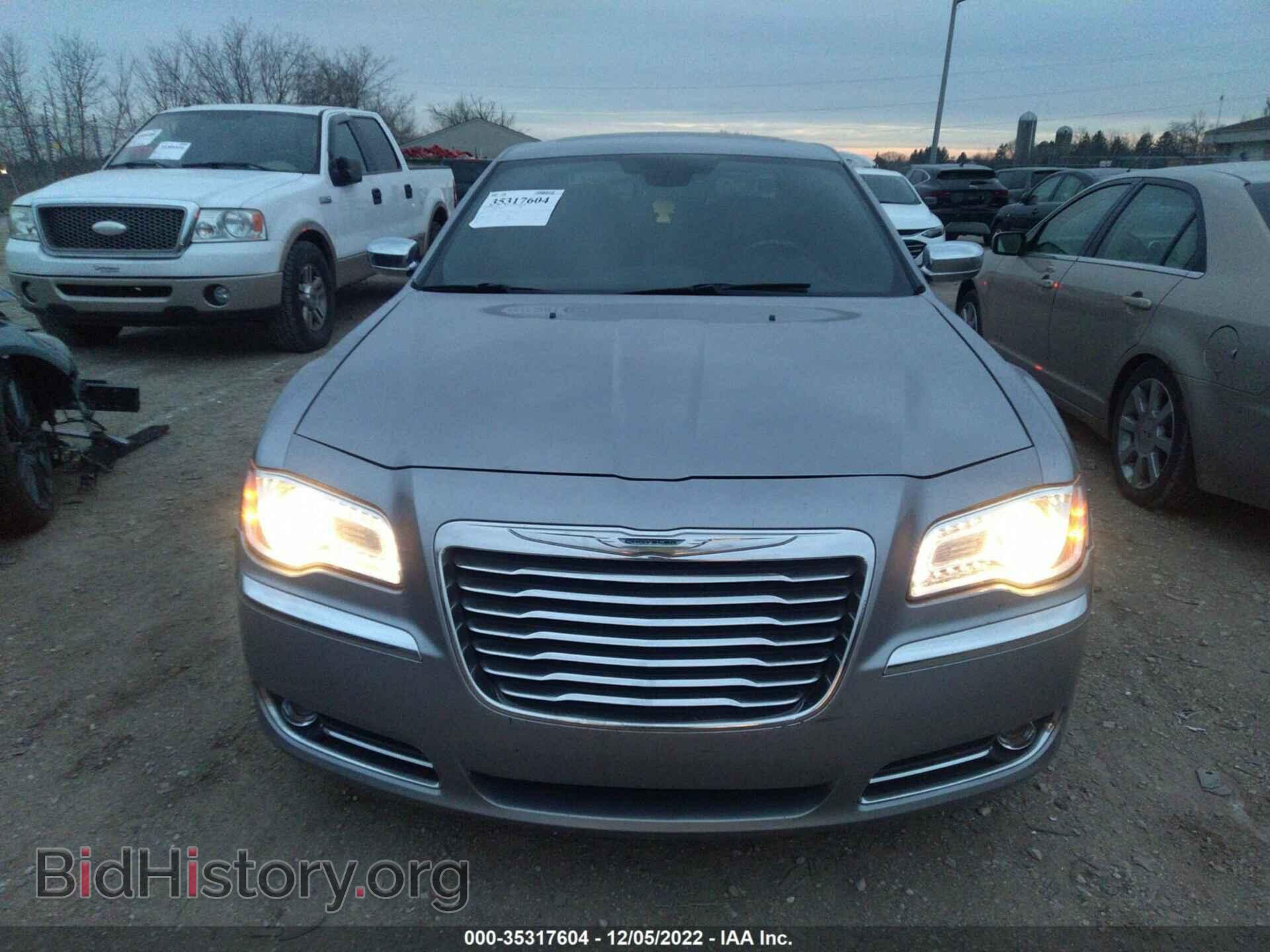 2011 CHRYSLER 300 - VIN: 2C3CA6CT8BH522302 - Фото 6