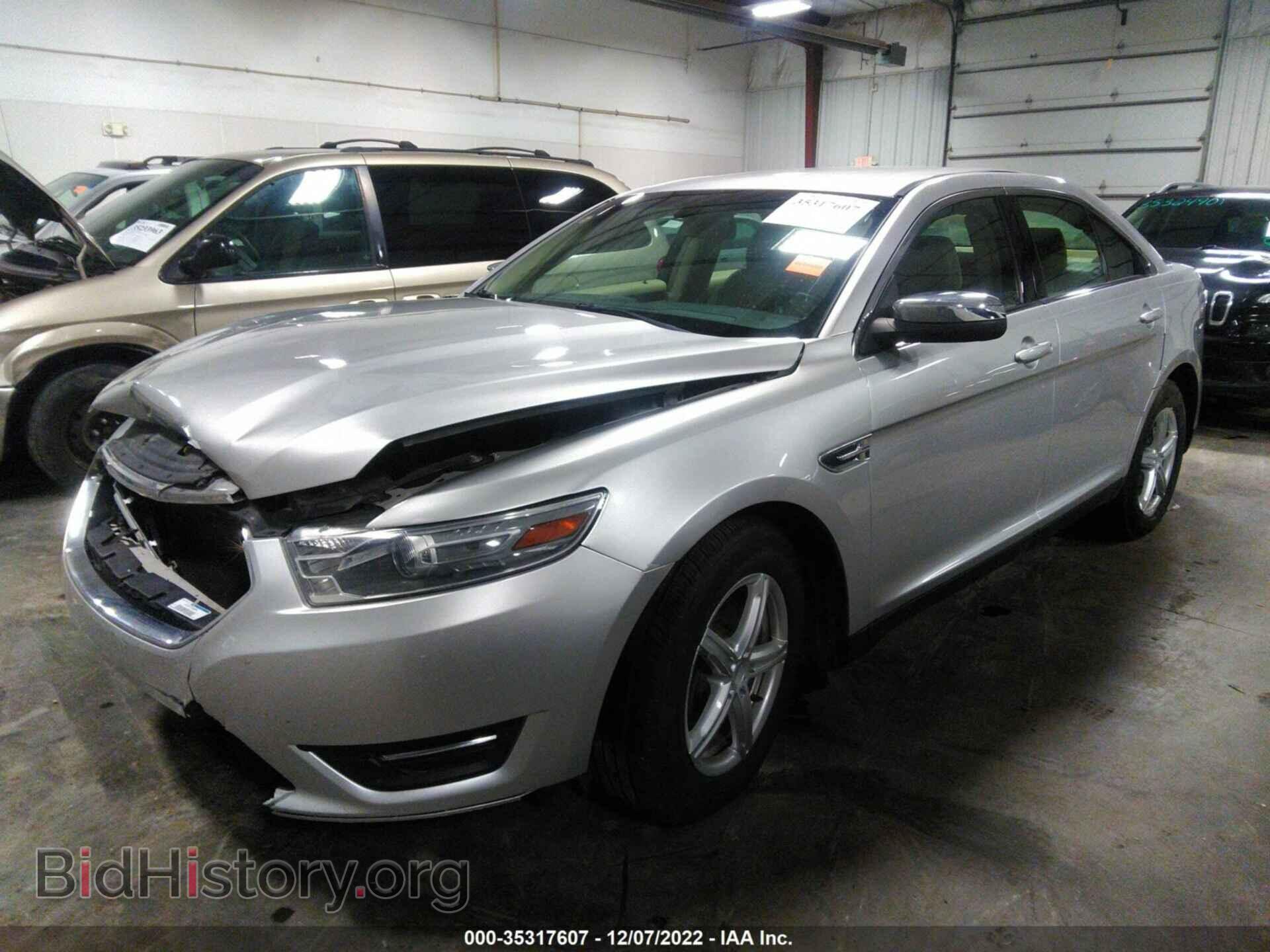 2013 FORD TAURUS - VIN: 1FAHP2F82DG112244 - Фото 2