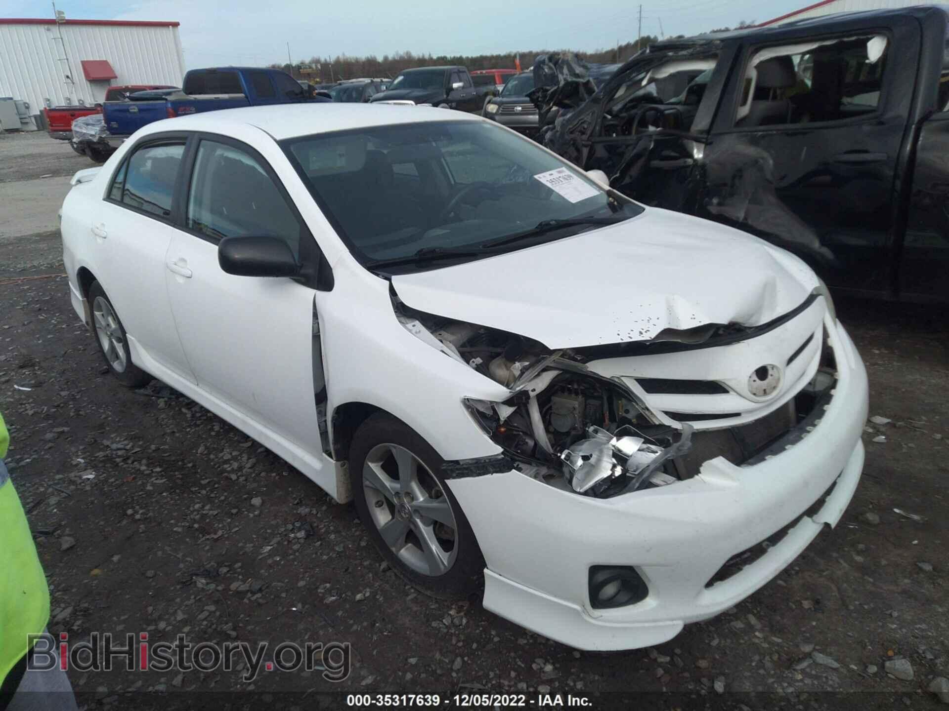 Photo 2T1BU4EEXBC700092 - TOYOTA COROLLA 2011