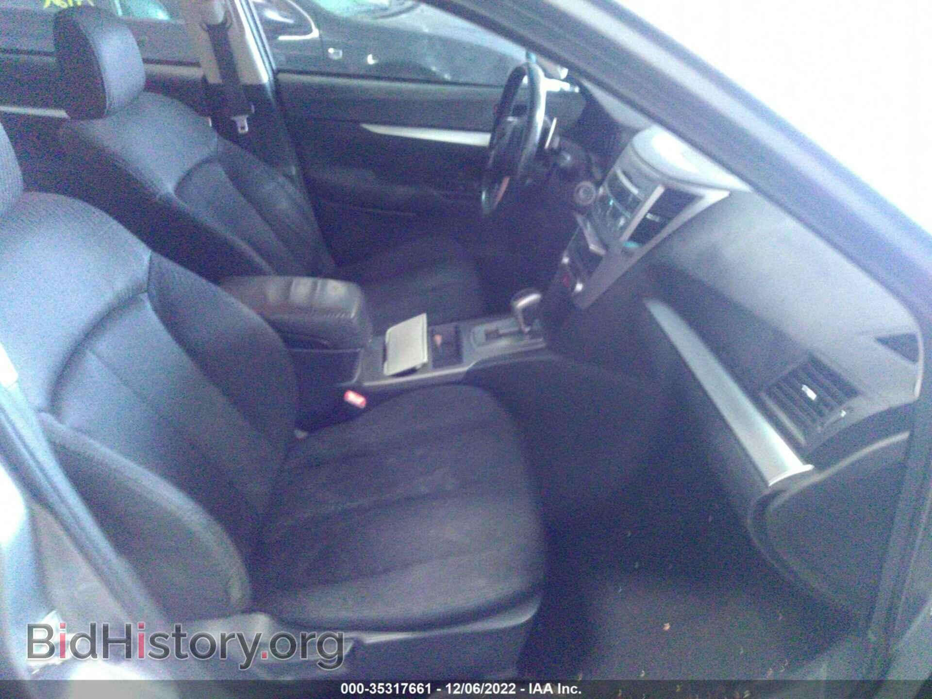2011 SUBARU LEGACY - VIN: 4S3BMCB61B3240112 - Фото 5