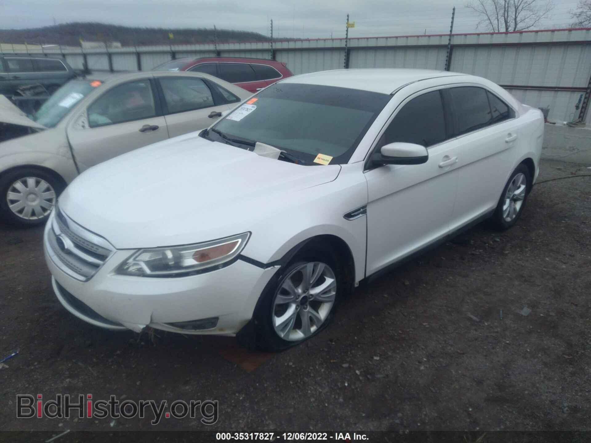 2011 FORD TAURUS - VIN: 1FAHP2EW4BG142729 - Фото 2
