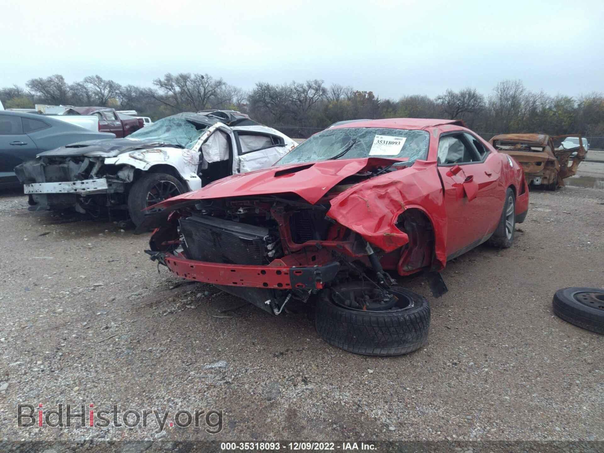 2019 DODGE CHALLENGER - VIN: 2C3CDZAG4KH672082 - Photo 2