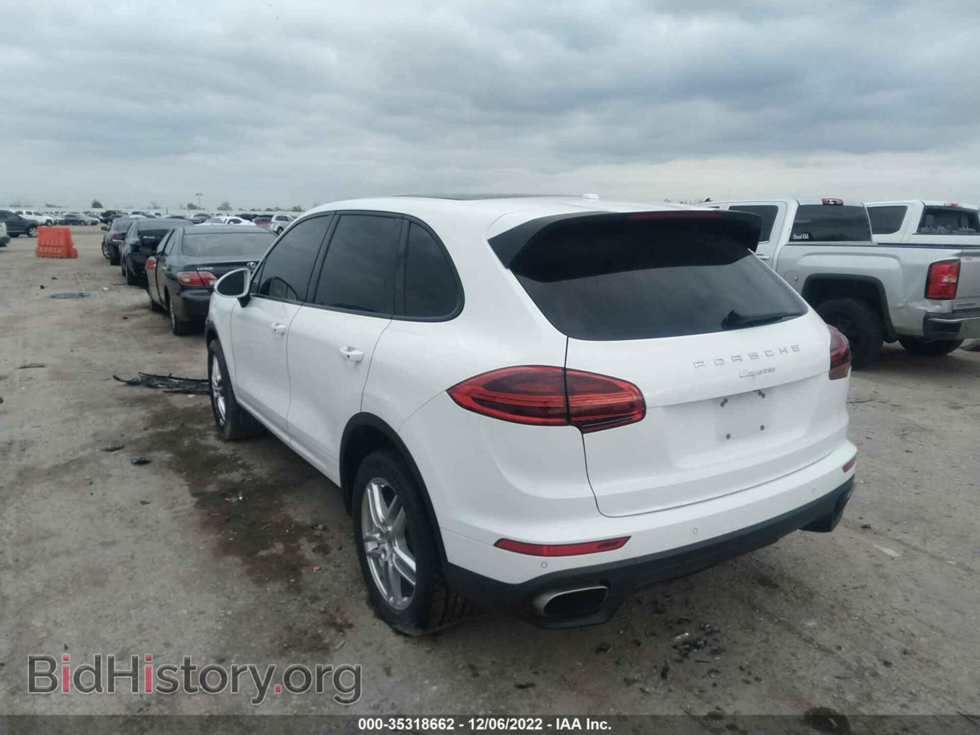2016 PORSCHE CAYENNE - VIN: WP1AA2A2XGKA15678 - Фото 3