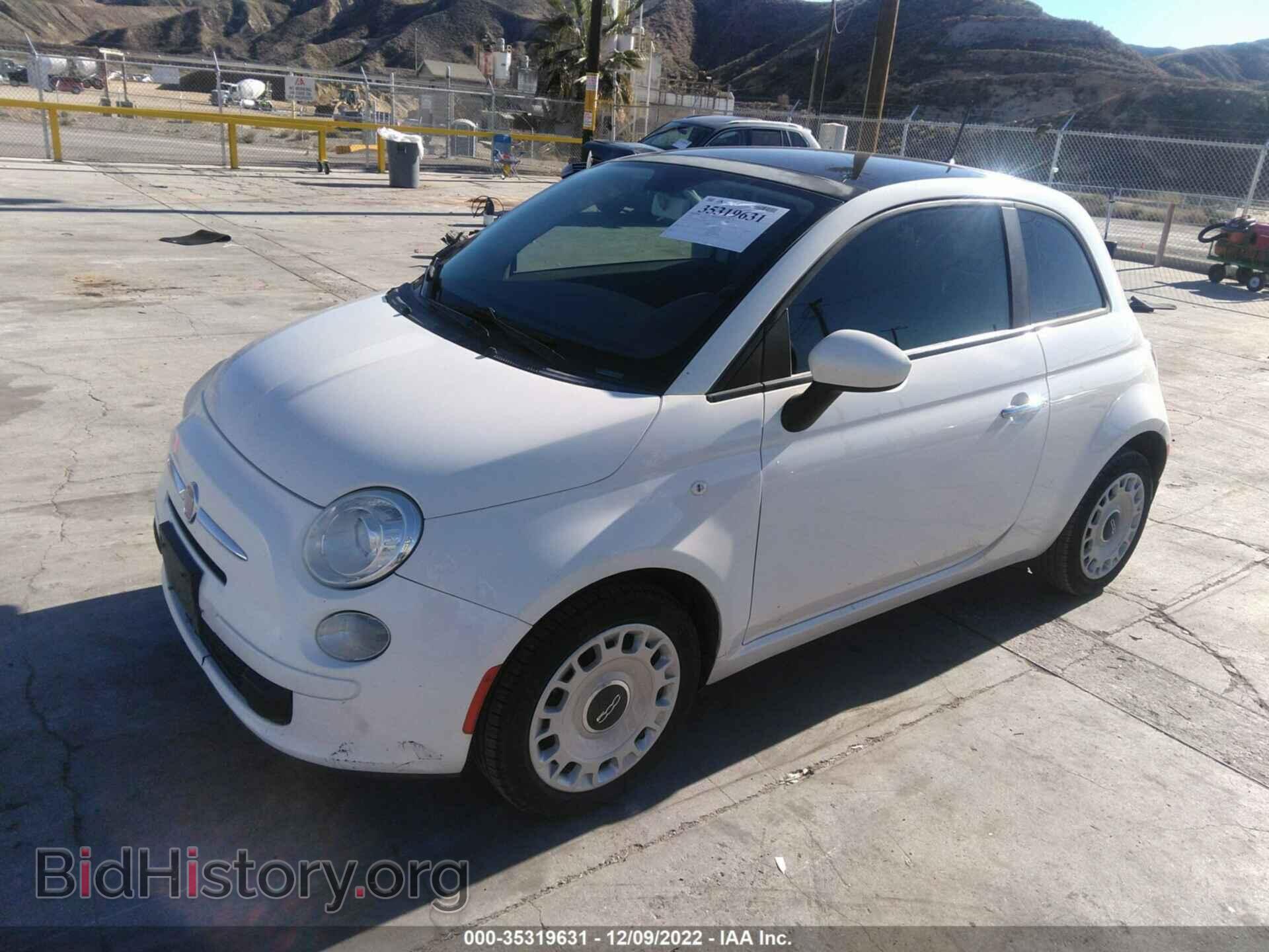 2012 FIAT 500 - VIN: 3C3CFFARXCT381704 - Photo 2