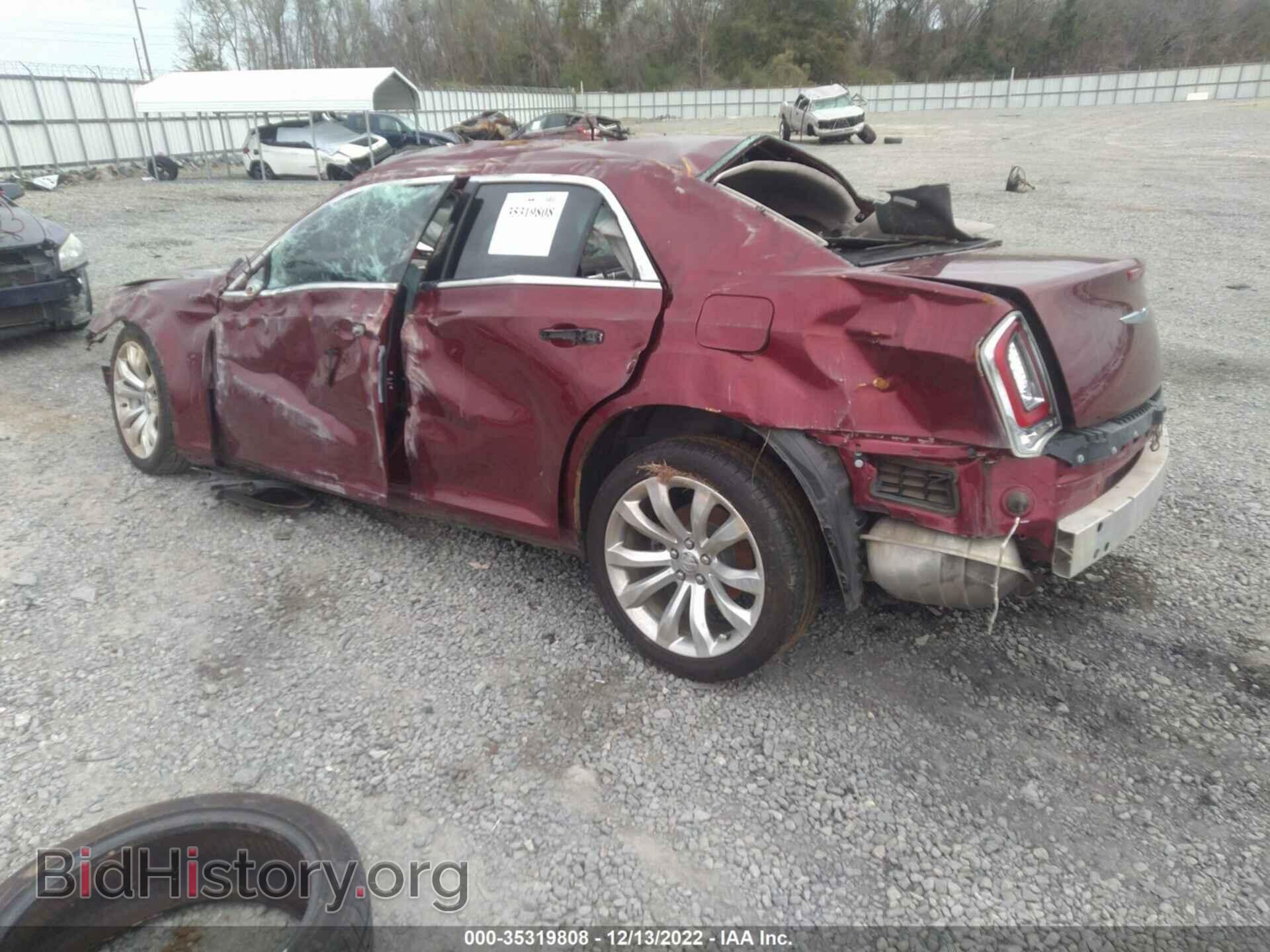 2018 CHRYSLER 300 - VIN: 2C3CCAAG6JH309060 - Фото 3