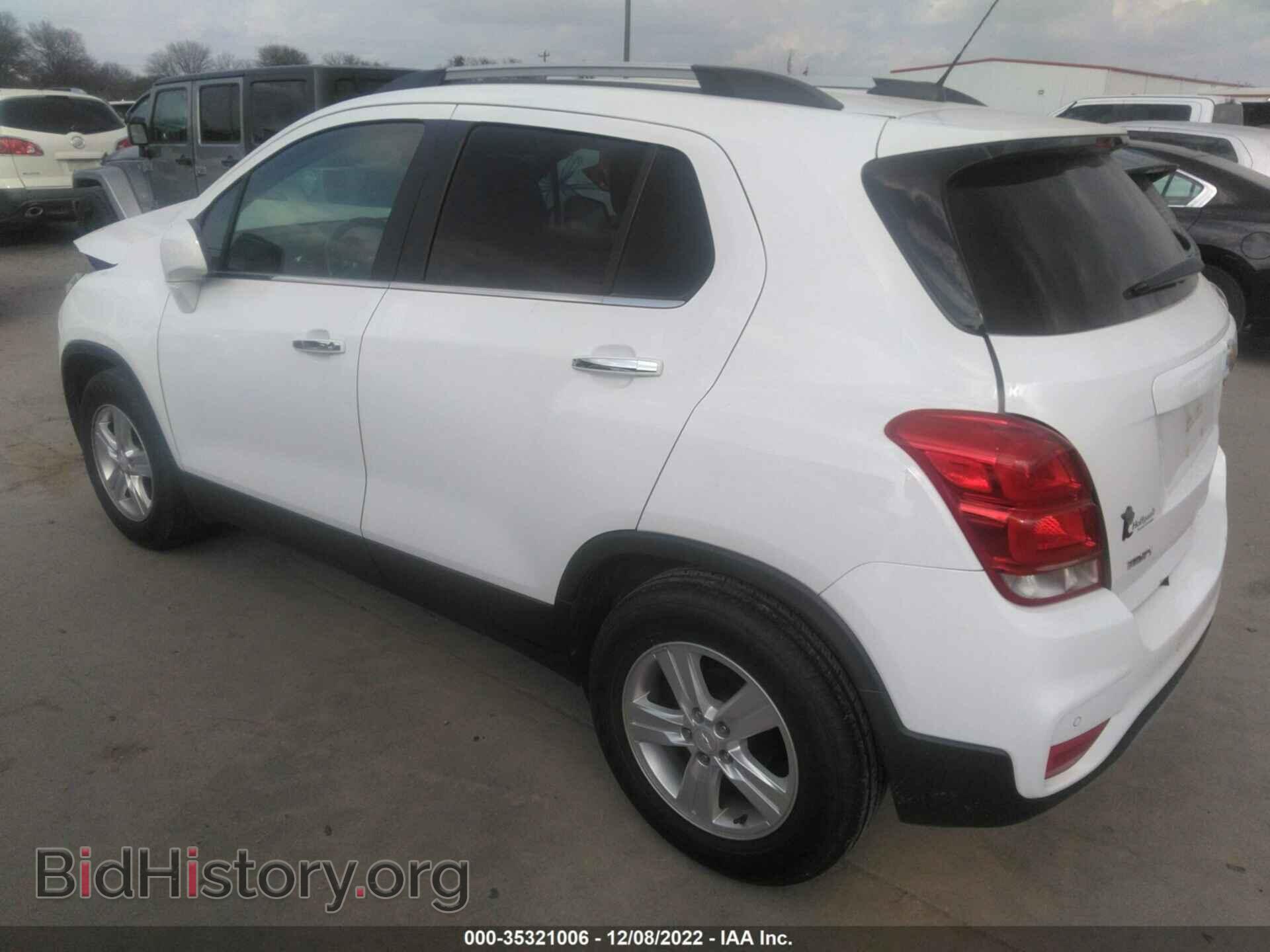 2019 CHEVROLET TRAX - VIN: 3GNCJLSB3KL160218 - Фото 3