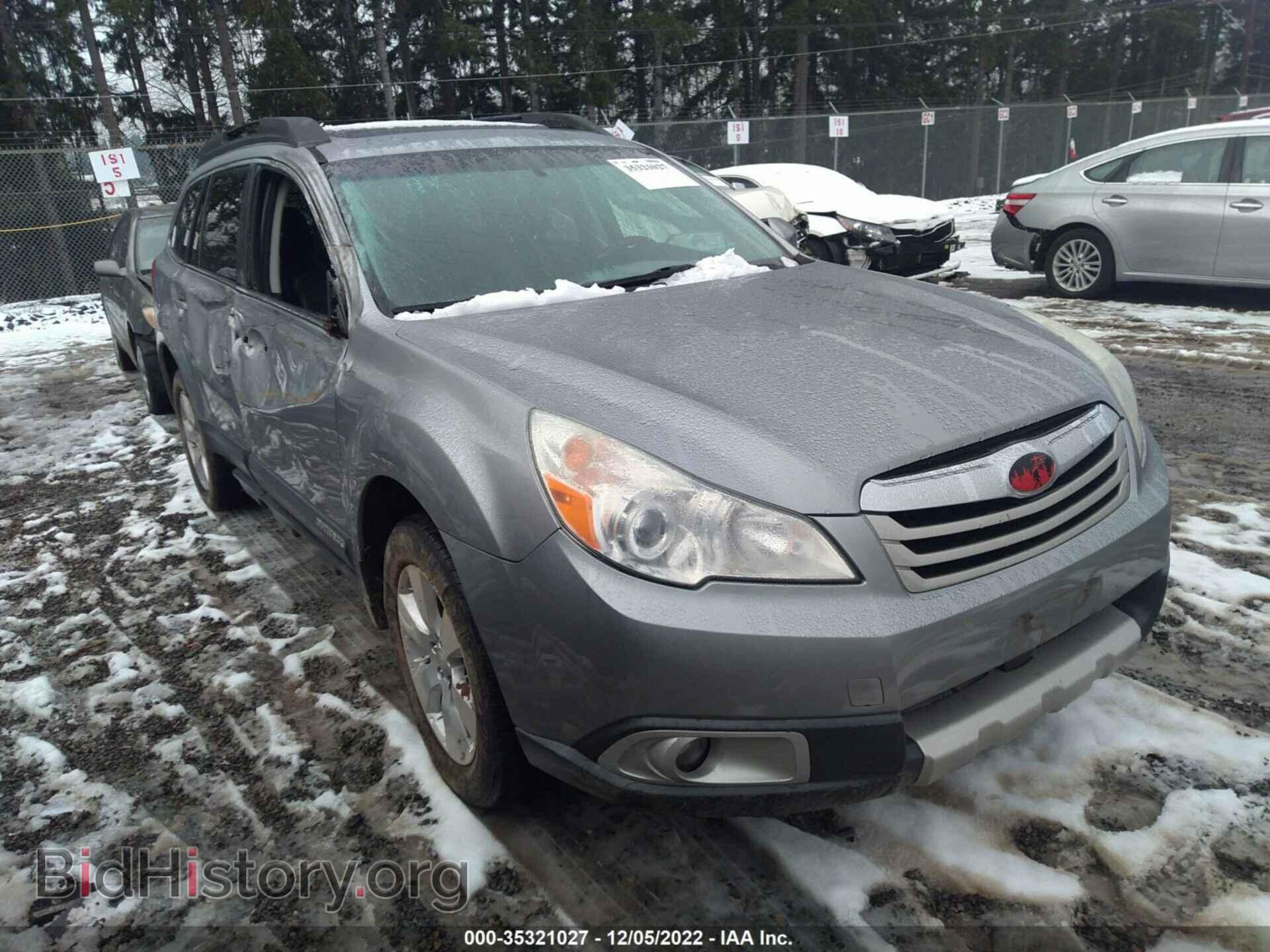 Photo 4S4BRBKC9B3338852 - SUBARU OUTBACK 2011