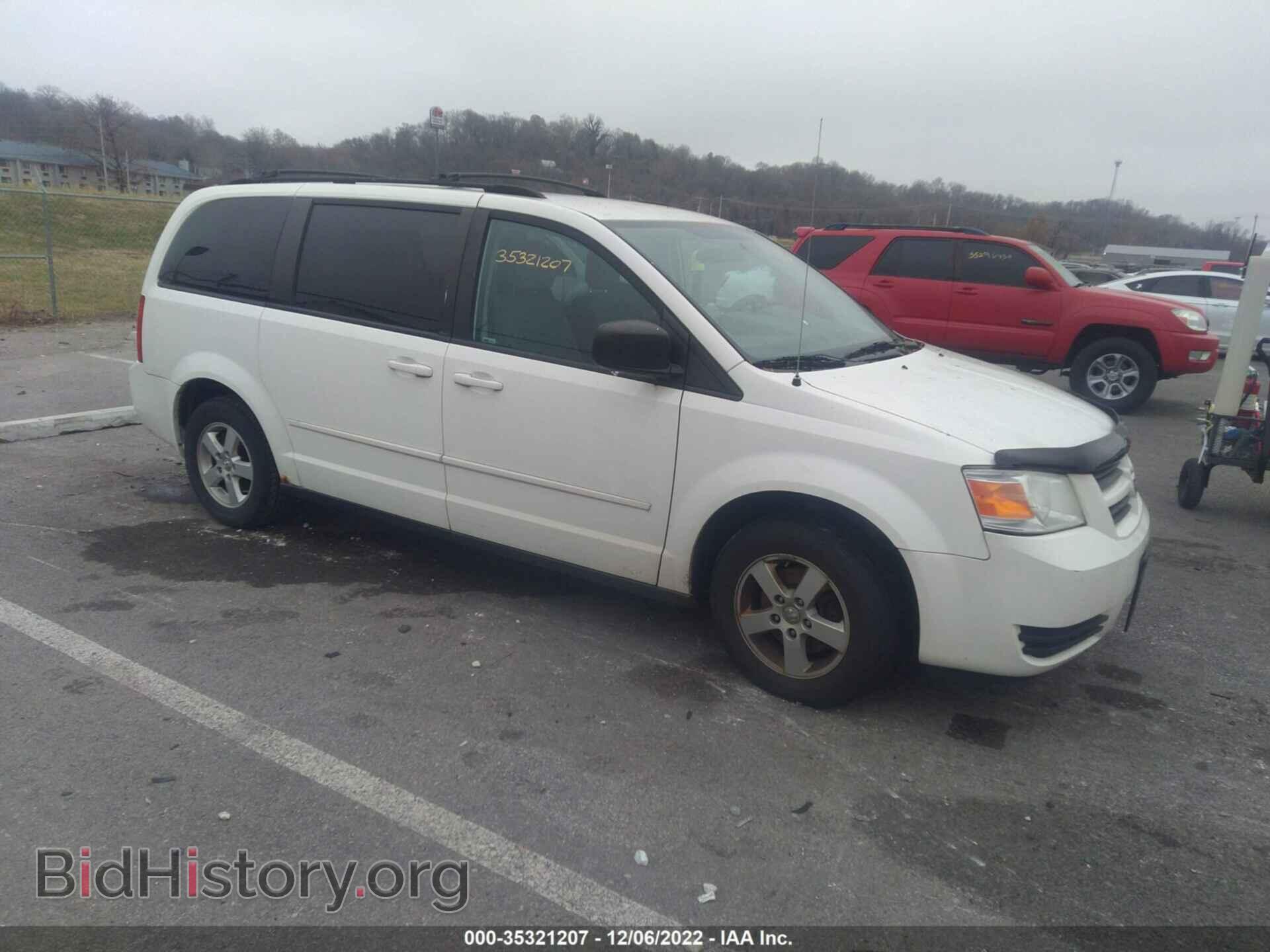 Photo 2D4RN3D18AR490212 - DODGE GRAND CARAVAN 2010