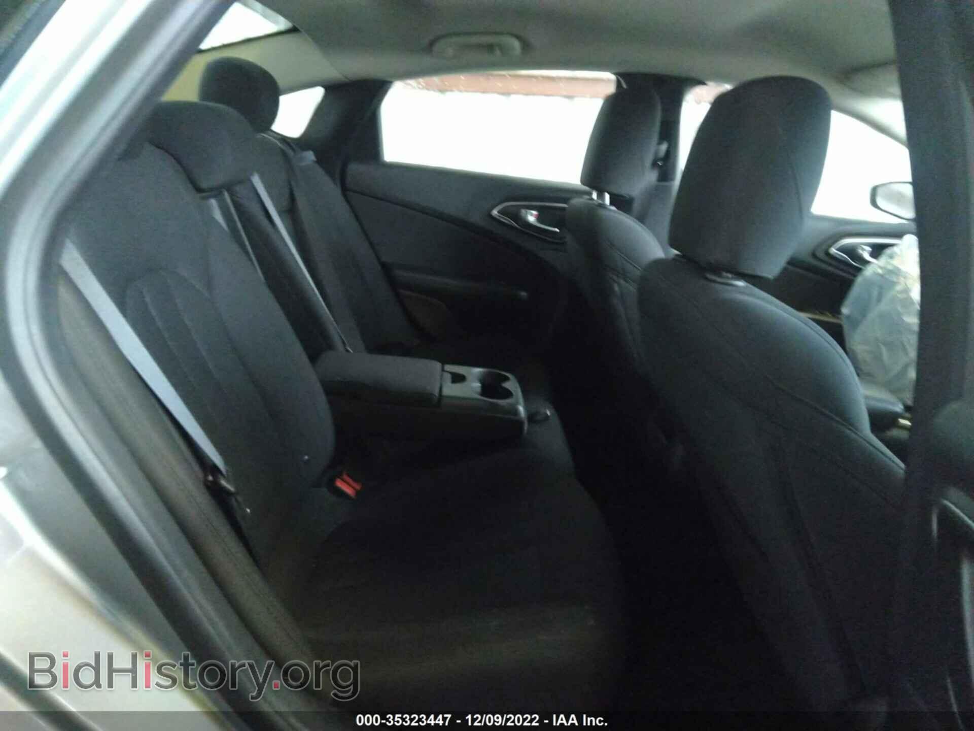 2015 CHRYSLER 200 - VIN: 1C3CCCAB8FN761042 - Фото 8